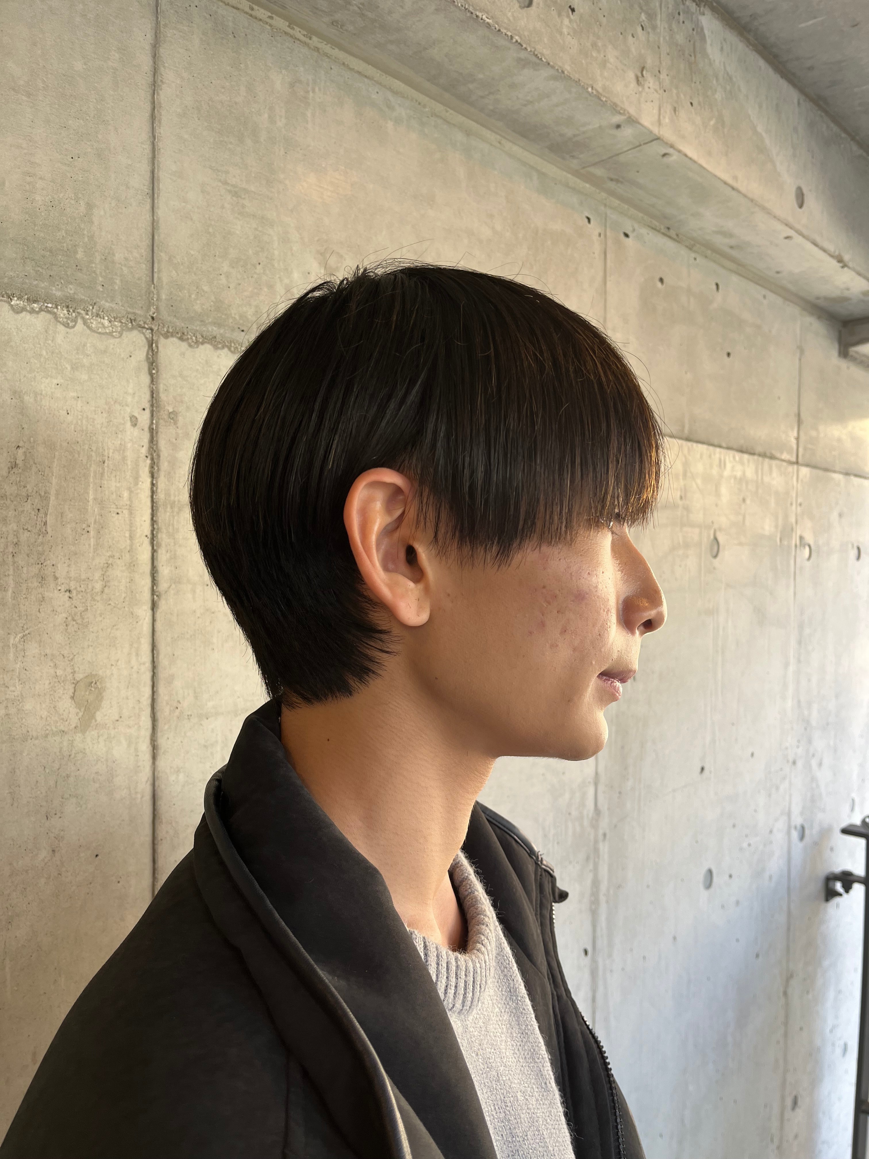 Men's hair Hui 新宿三丁目【メンズ ヘア フイ シンジュクサンチョウメ】のスタイル紹介。ナチュラルマッシュ