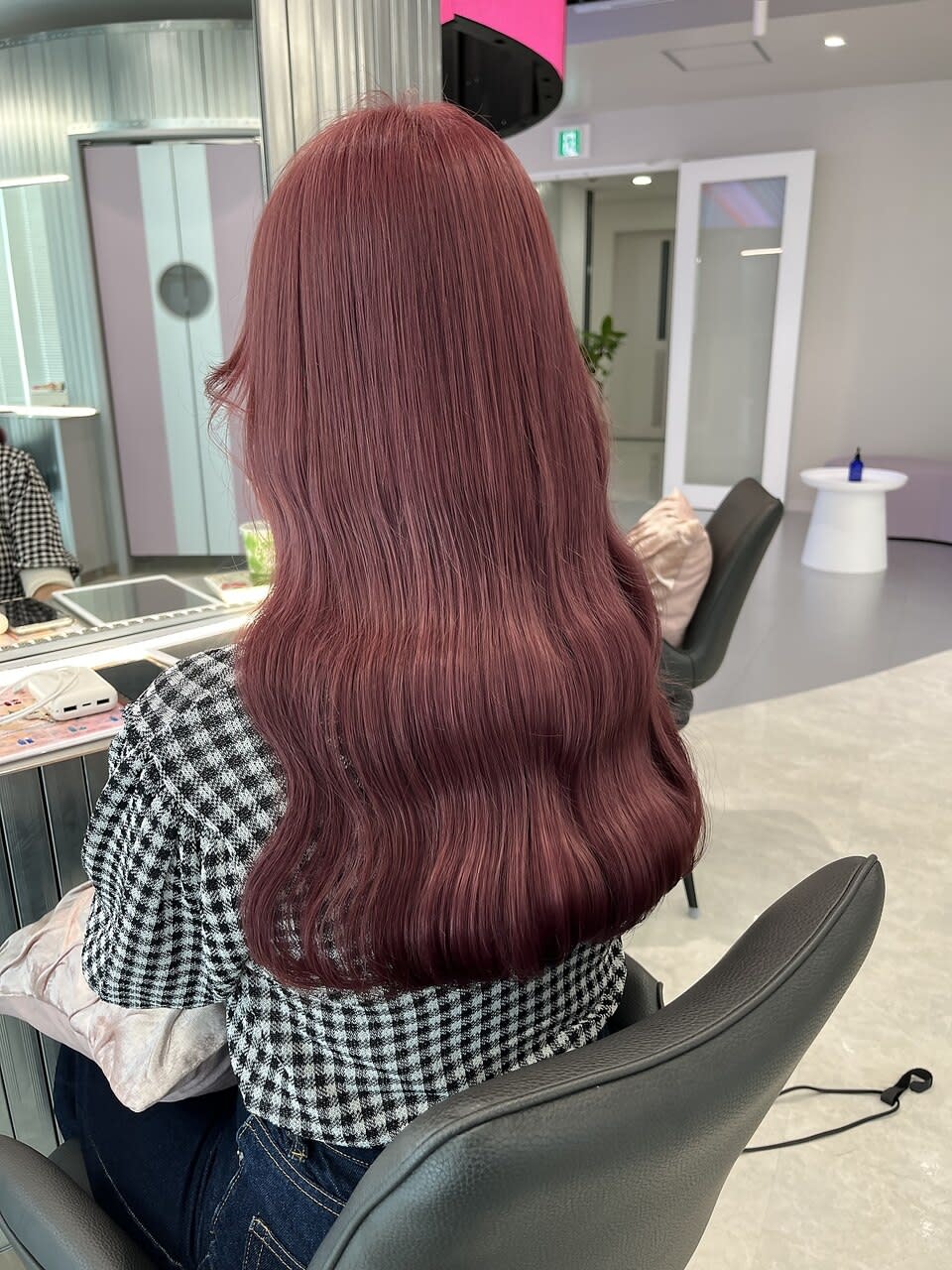 Xena ria【ジーナ リア】【ジーナリア】のスタイル紹介。《Xena ria》ブリーチ2回＊淡めピンク