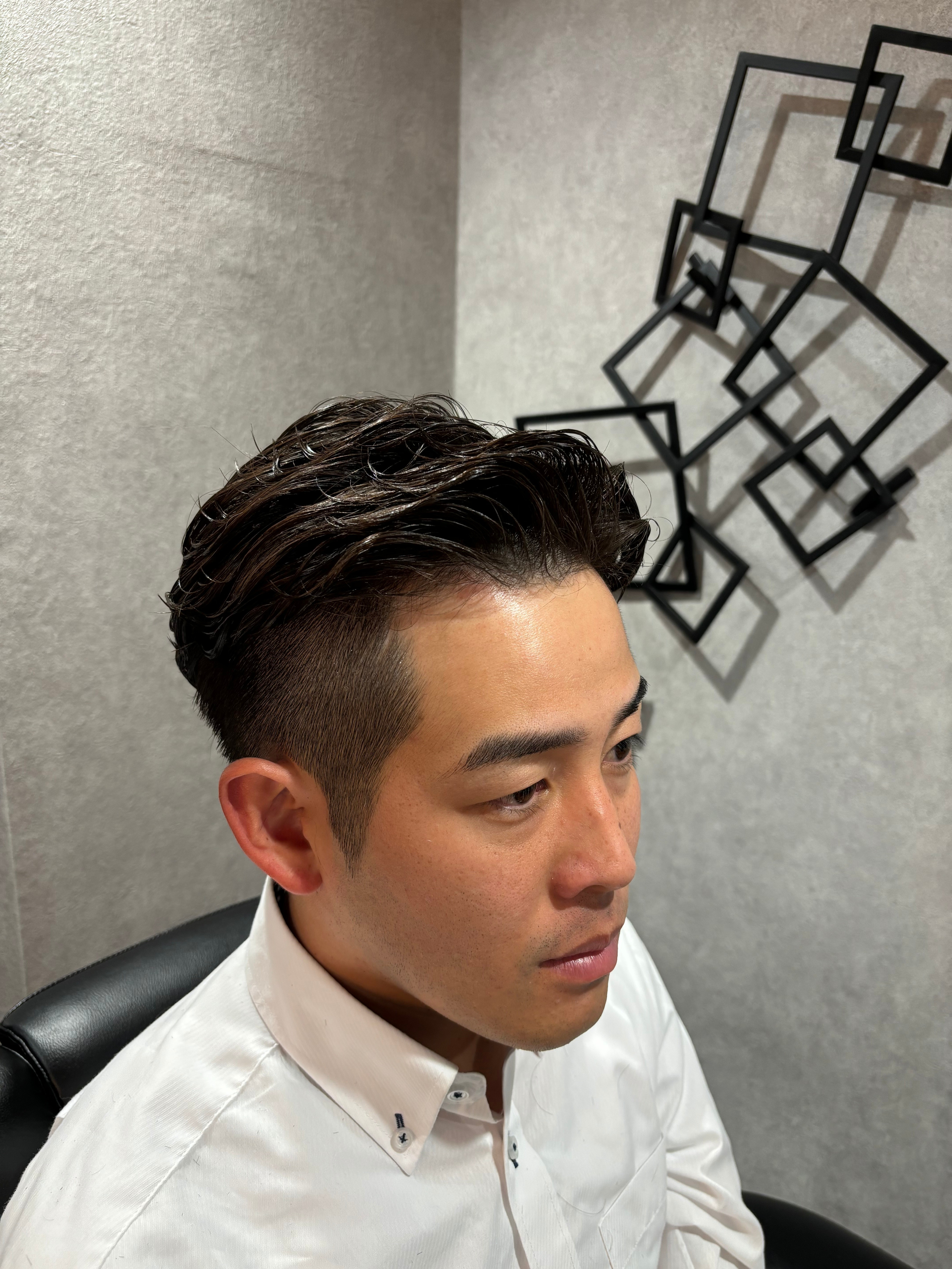 UNTRACE BARBERSHOP 池袋東口店【アントレース バーバーショップ】のスタイル紹介。73ナチュラルパーマ