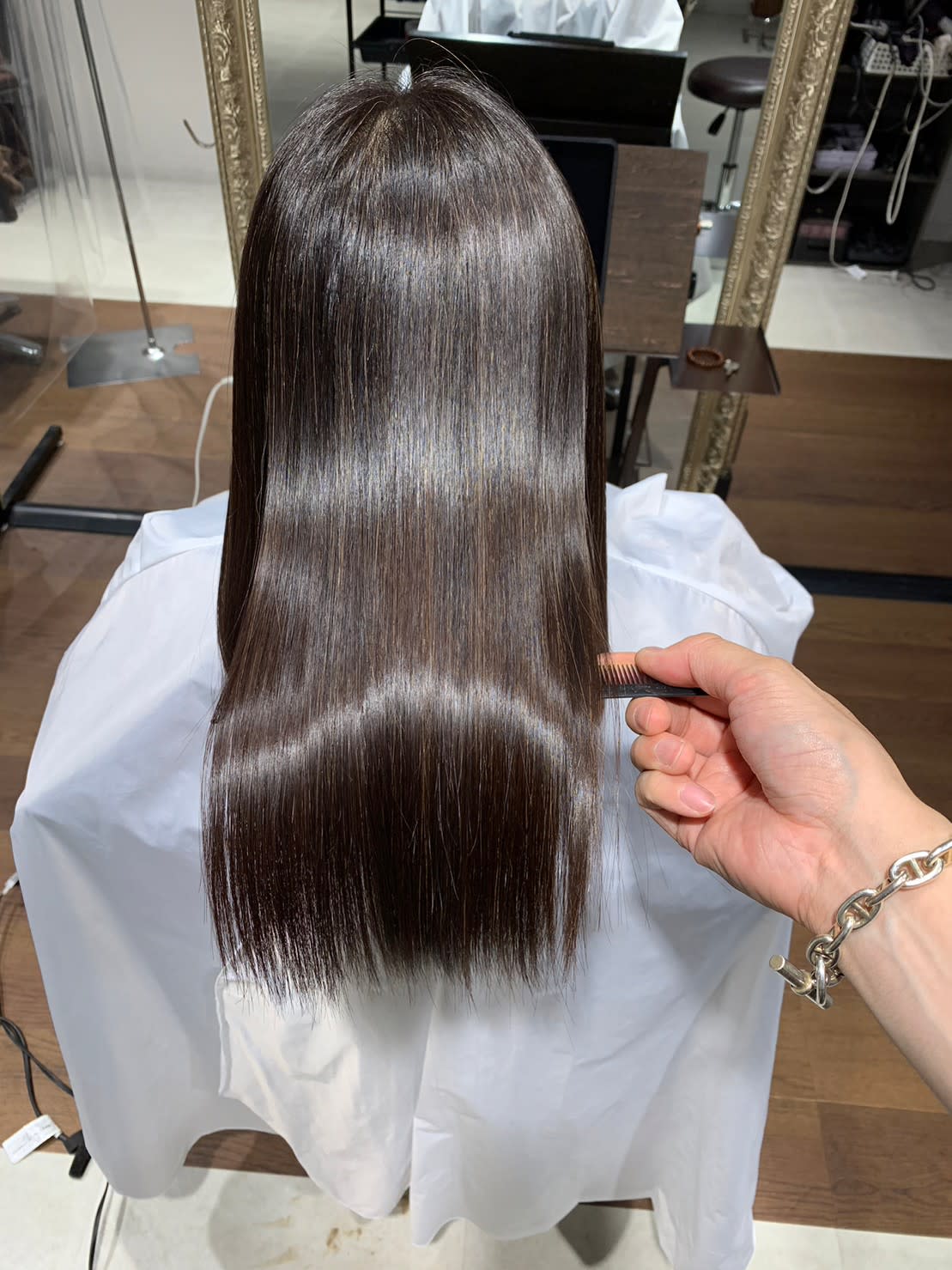 エクステ・インナーカラー・髪質改善・縮毛矯正専門店 hair salon AMOR 高田馬場店【ヘアーサロン アモル タカダノババテン】のスタイル紹介。髪質改善縮毛♪