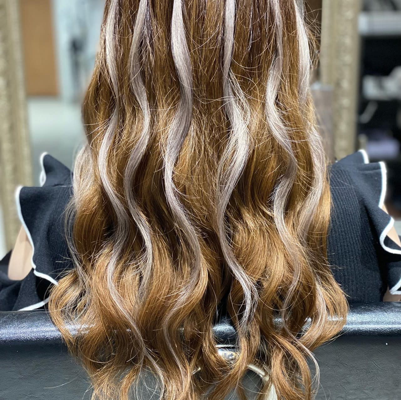 エクステ・インナーカラー・髪質改善・縮毛矯正専門店 hair salon AMOR 高田馬場店【ヘアーサロン アモル タカダノババテン】のスタイル紹介。プルエクステ♪