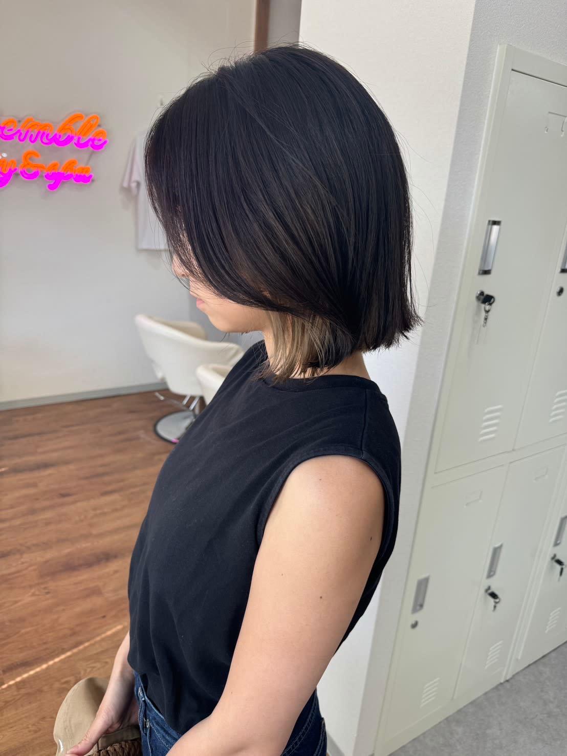 ASSEMBLE Beauty&spa【アッセンブル】【アッセンブル ビューティーアンドスパ】のスタイル紹介。【ASSEMBLEデザインカラー】大人ボブ・インナーカラー