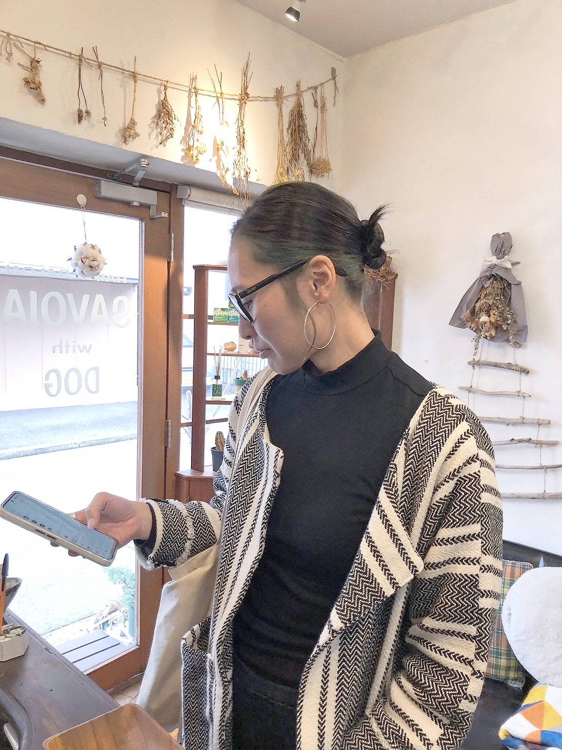 Hair salon SAVOIA with DOG【ヘアーサロン サボイア ウィズ ドッグ】のスタイル紹介。お客様スタイル【 ヴィーガン×オーガニック× SDGs】