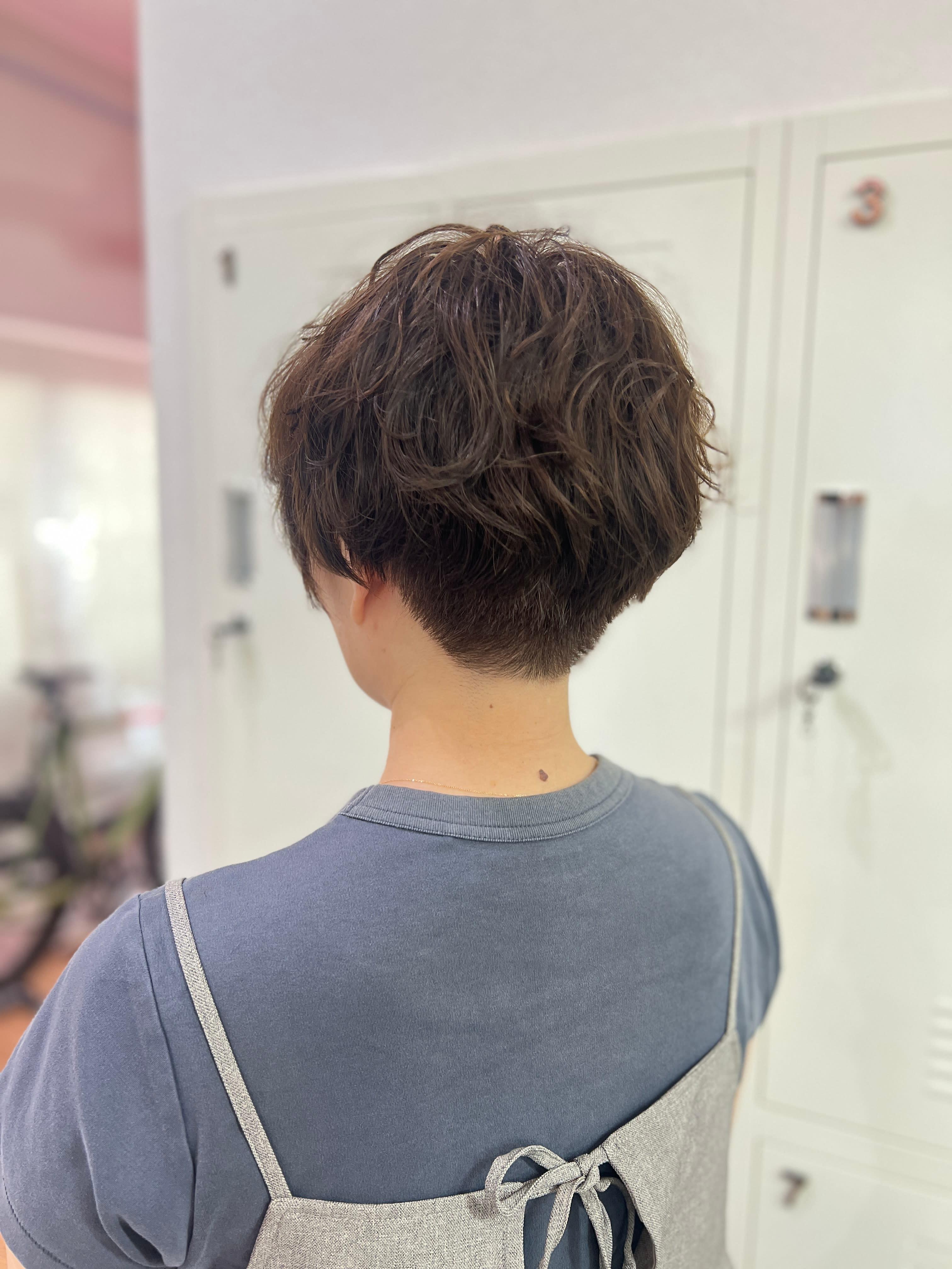 ASSEMBLE Beauty&spa【アッセンブル】【アッセンブル ビューティーアンドスパ】のスタイル紹介。【ASSEMBLEパーマ】マッシュショート・ランダムカール