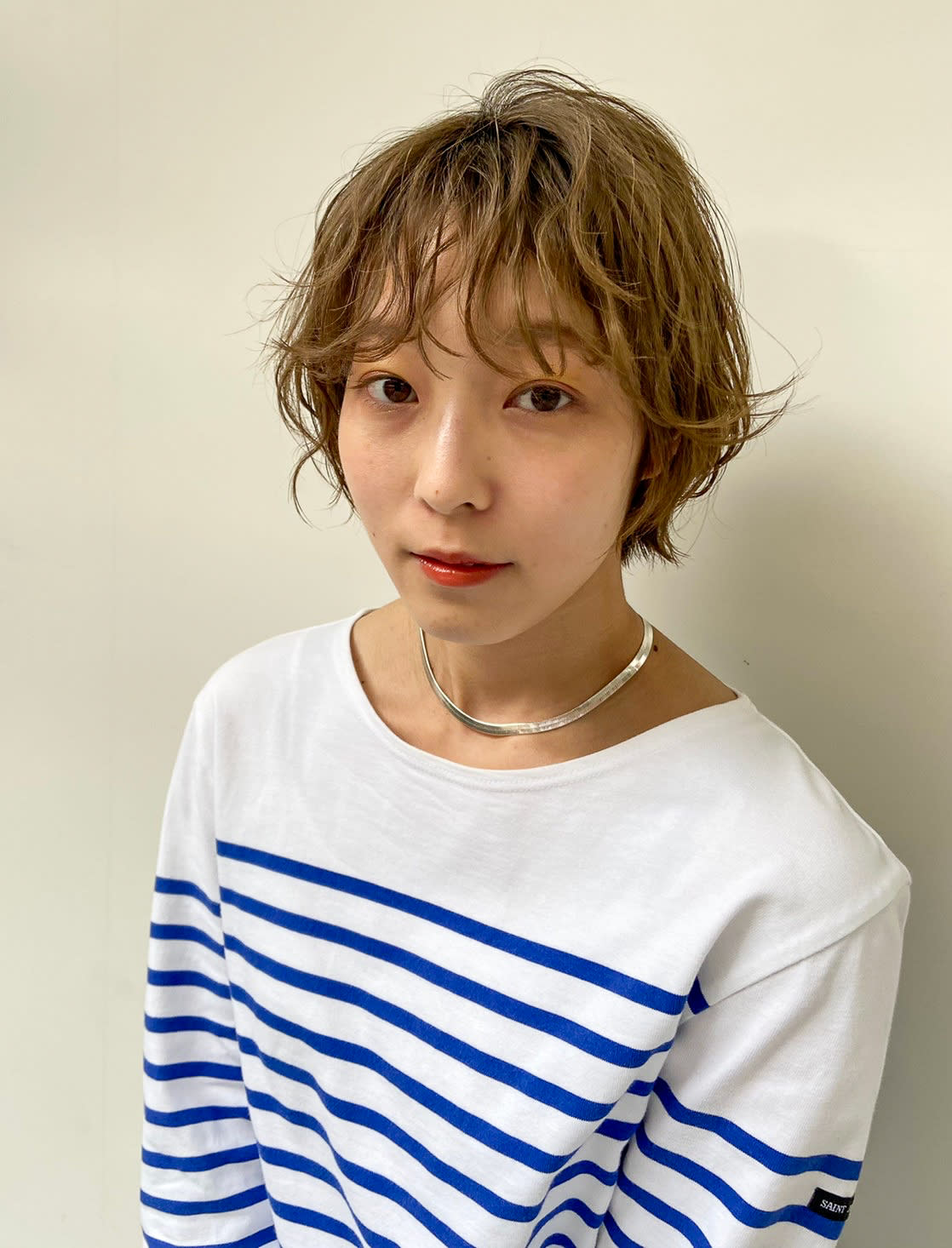 honen【ホネン】のスタイル紹介。ショートボブウルフレイヤーパーマ前髪イルミナ韓国髪質改善