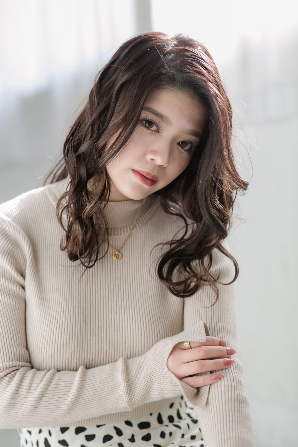 DIAS【ディアス】【ディアス】のスタイル紹介。カーリーミディアム