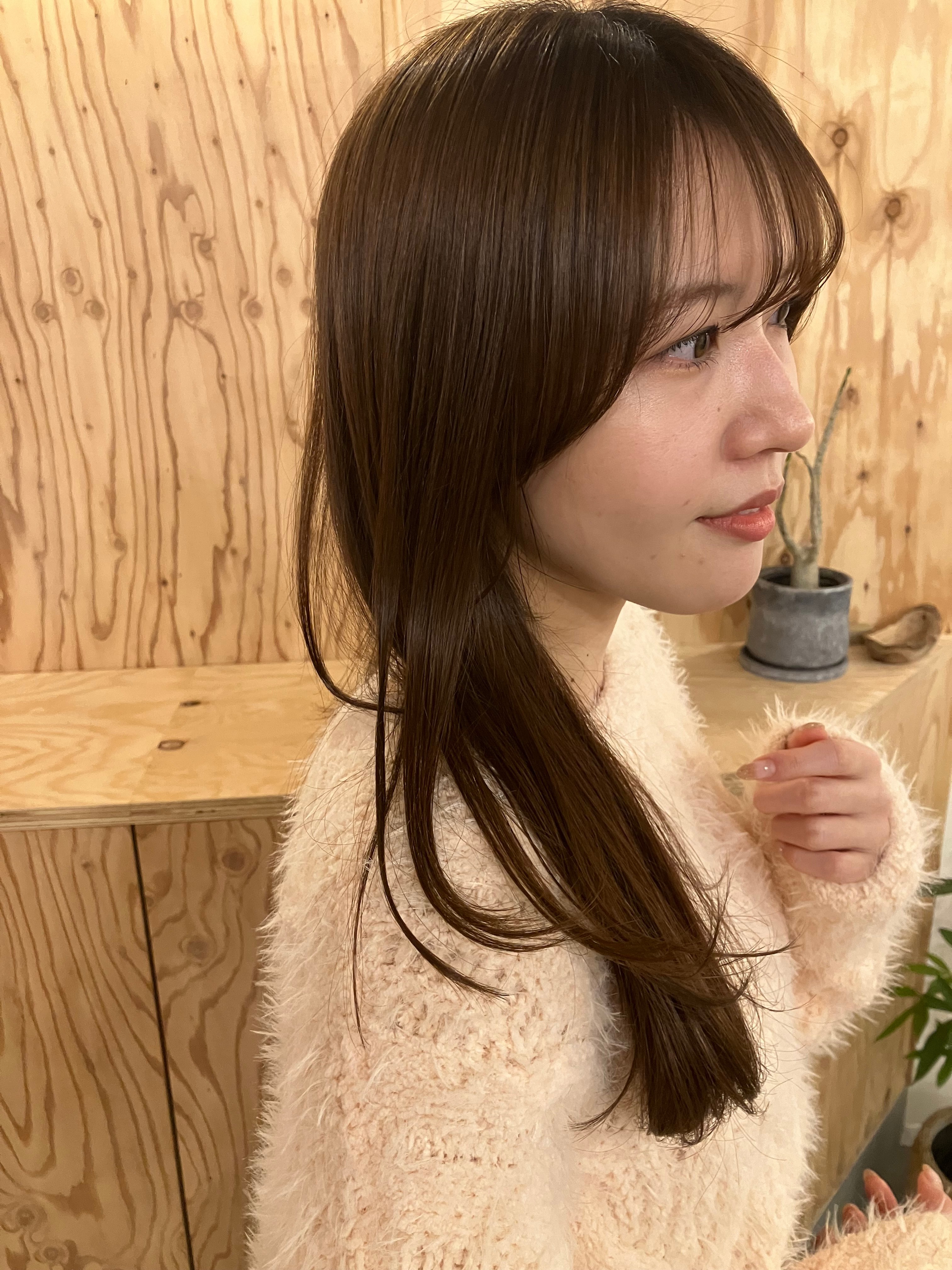 oflec【オフレック】のスタイル紹介。レイヤーカット