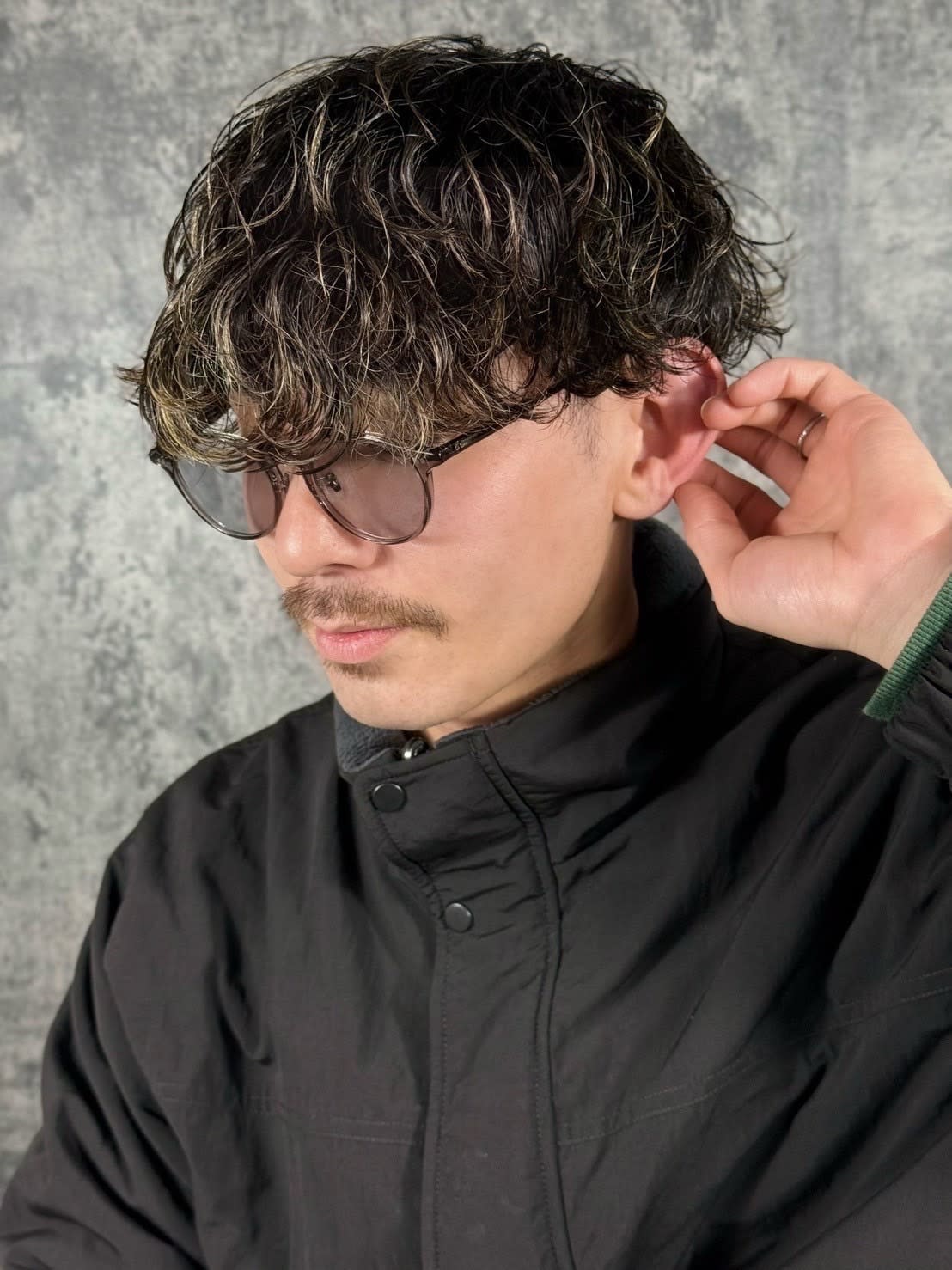 HIROGINZA 恵比寿店【ヒロ銀座】渋谷中目黒代官山広尾【ヒロギンザヘアーサロン エビステン】のスタイル紹介。スパイラルマッシュ