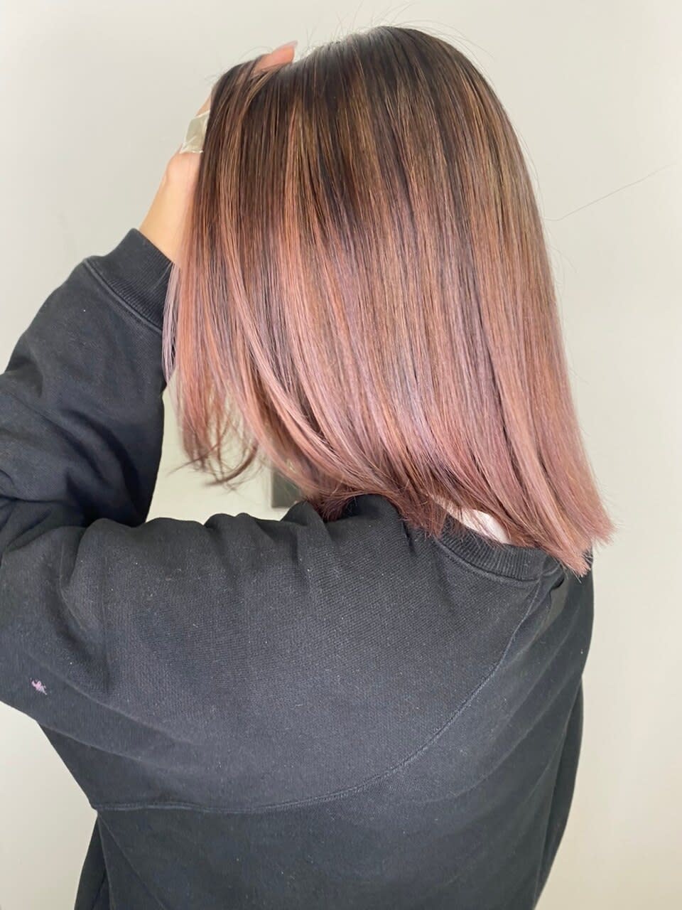 SOURCE 天王寺【ソース テンノウジ】のスタイル紹介。【SOURCE】コーラルピンクバレイヤージュ