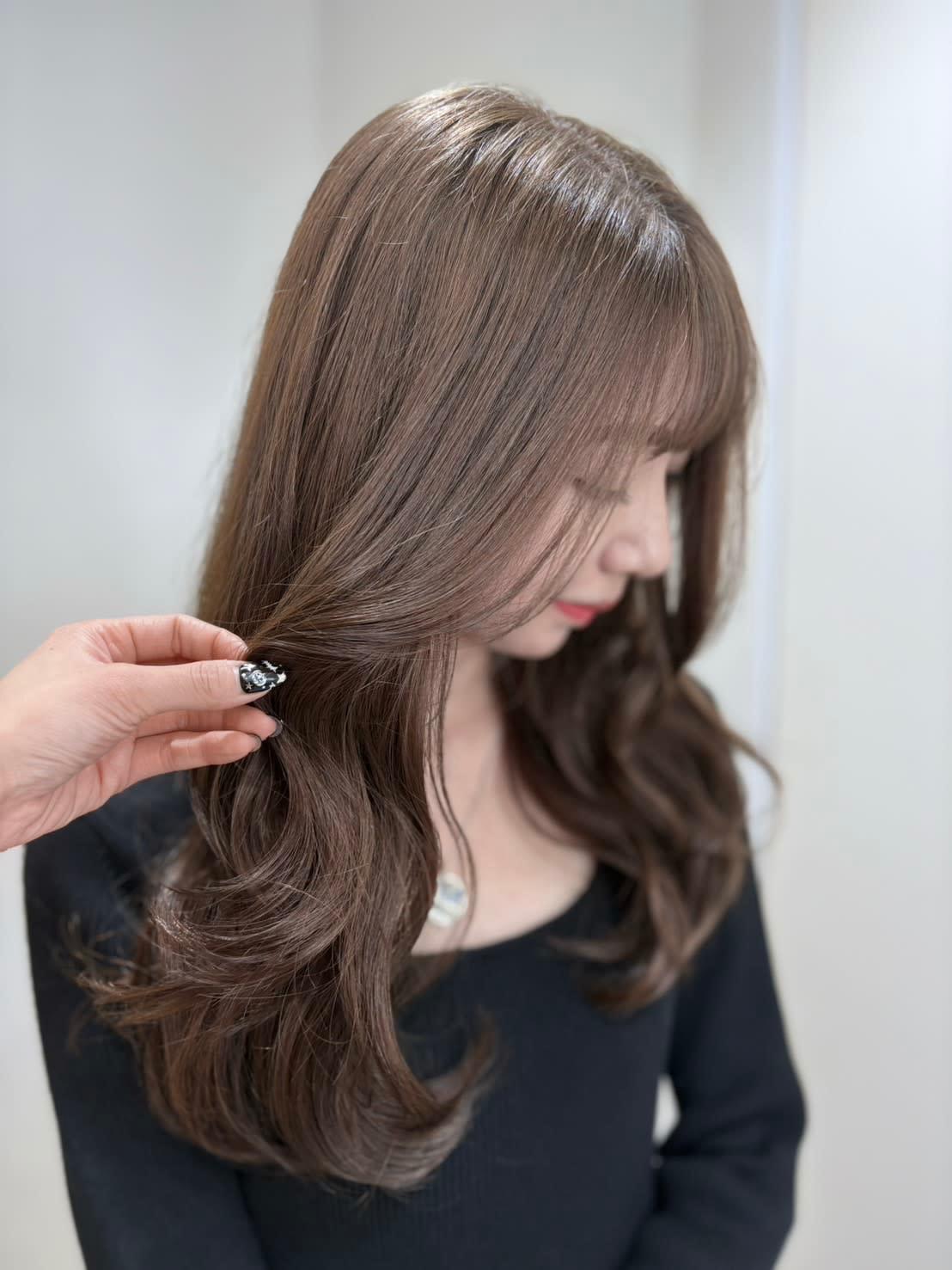 muze 【ミューズ】【ミューズ】のスタイル紹介。透け感たっぷり！ミルクティーブラウンカラー