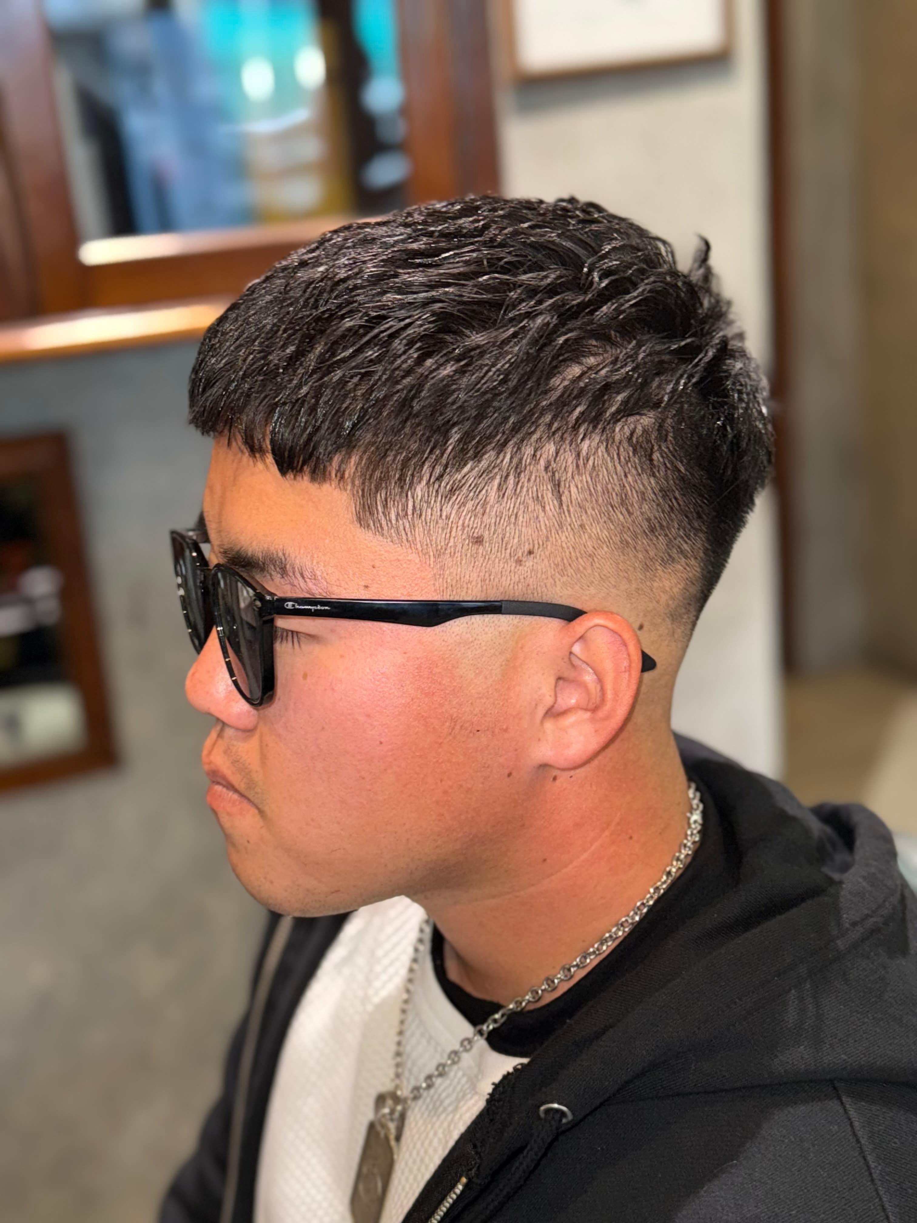 L.A BARBERSHOP【エルエー　バーバーショップ】のスタイル紹介。クロップスタイル