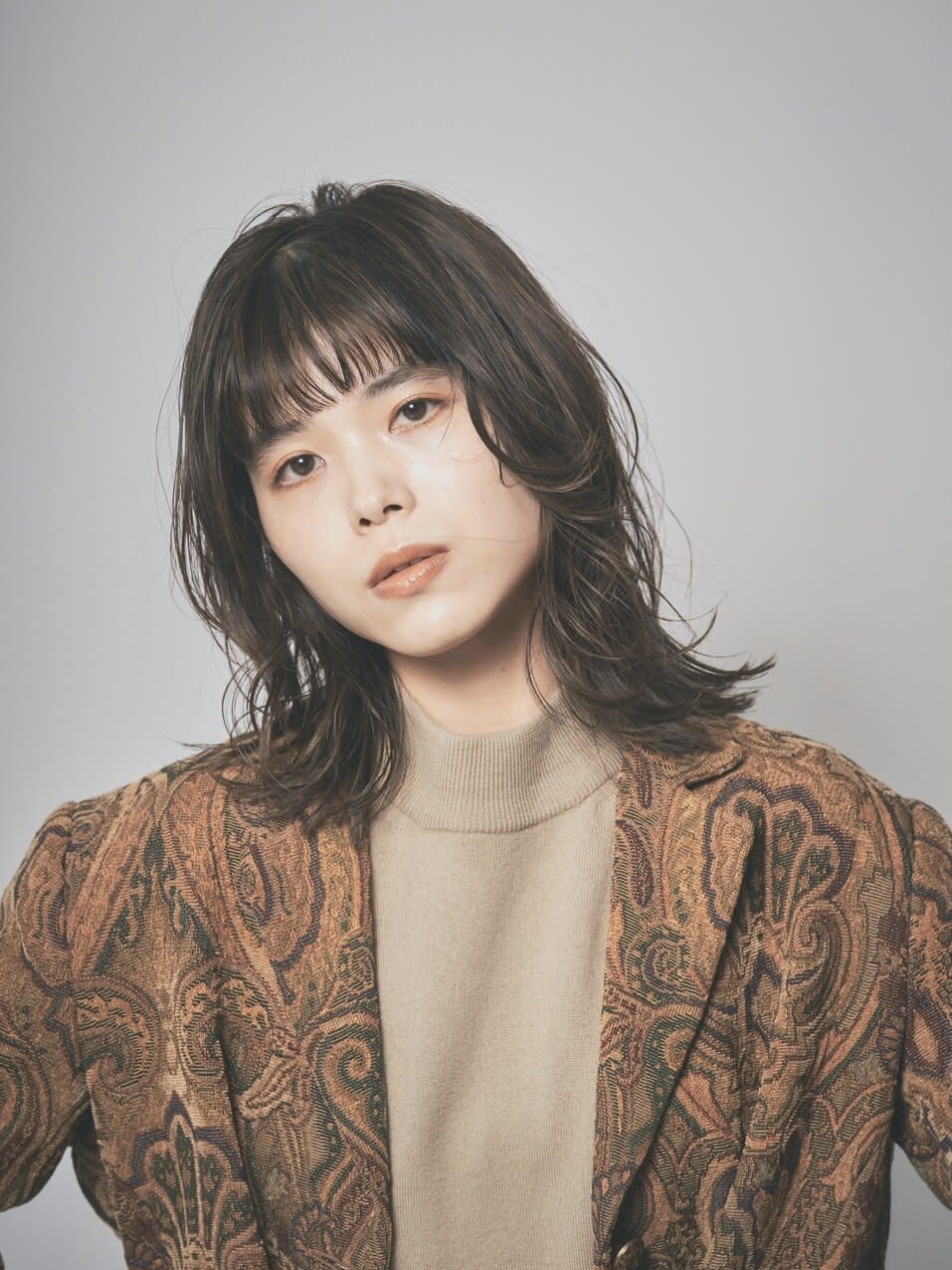 kikoeru 三軒茶屋【キコエルサンゲンチャヤ】のスタイル紹介。大人かわいい外ハネくびれレイヤー［三軒茶屋］