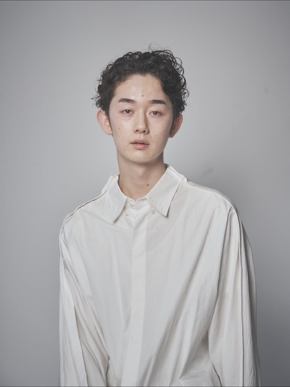 kikoeru 三軒茶屋【キコエルサンゲンチャヤ】のスタイル紹介。外国人風メンズマッシュニュアンスパーマ