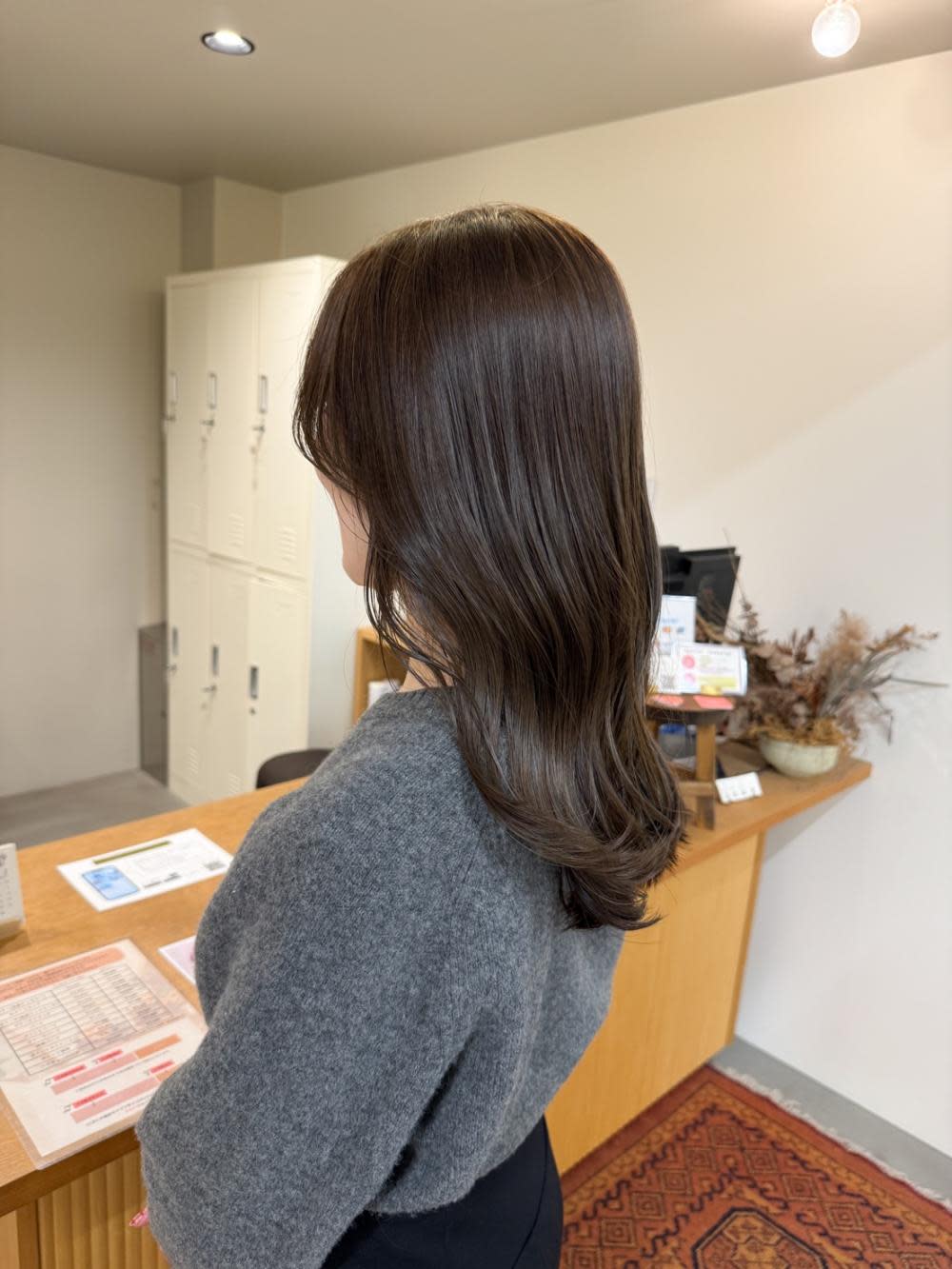 ki.tone【キトネ】【キトネ】のスタイル紹介。【ki.tone】シアーグレージュ