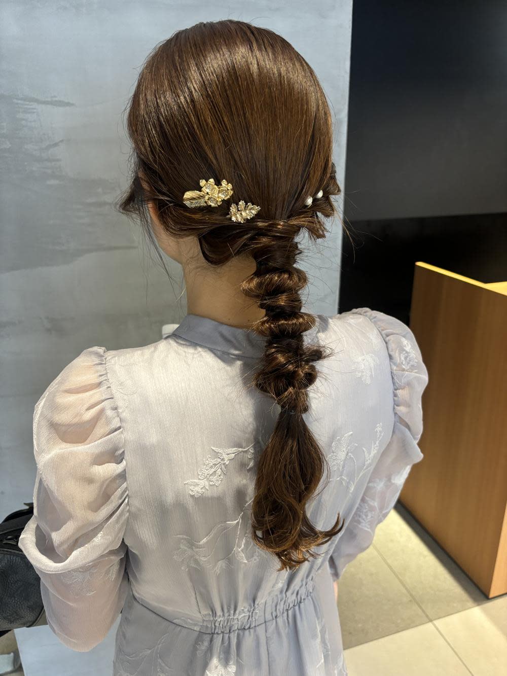 emu【エミュ】【エミュ】のスタイル紹介。ヘアセット/ 編みおろしスタイル