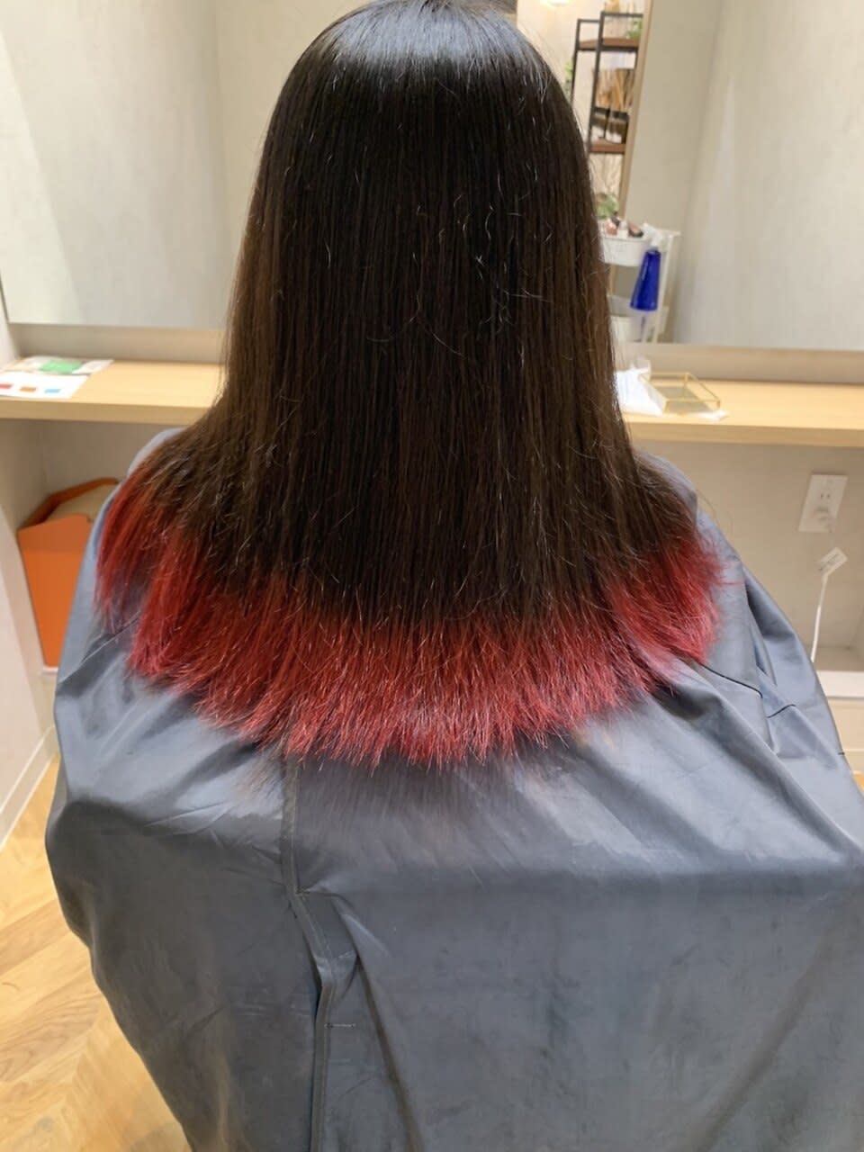 newi宮崎【ネウィミヤザキ】のスタイル紹介。【シノハラ】袖カラー