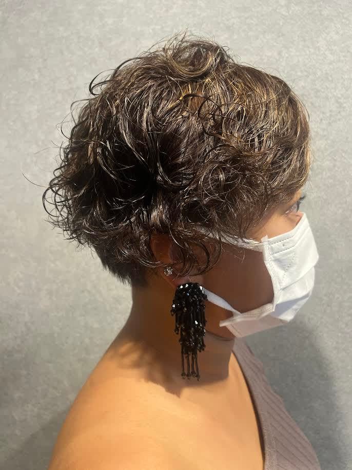 H.A.D(エイチエーディー)【エイチエーディーエイチエーディー】のスタイル紹介。【ストレートタイプ】　★カーリーヘアー★でクルンクルン★