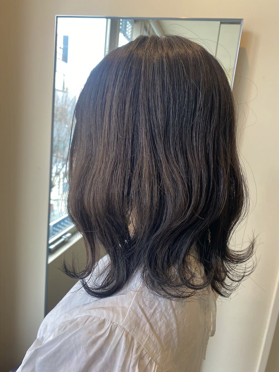 W_SALON【ダブル アンダーバー サロン】のスタイル紹介。【W_SALON 河原町】赤み消し くすみブラウン/レイヤー