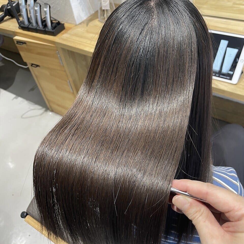 elu宿河原【エル】【エルシュクガワラ】のスタイル紹介。髪質改善/縮毛矯正/トリートメント/登戸/宿河原