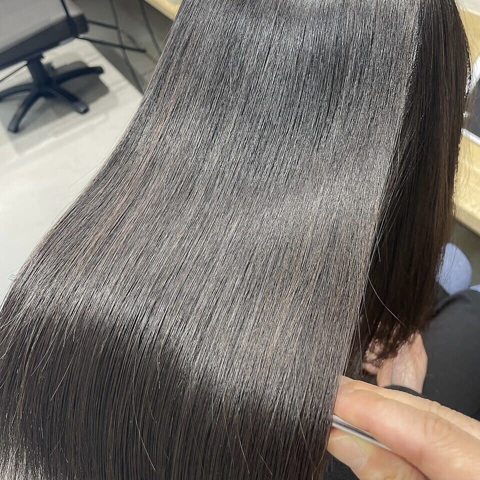 elu宿河原【エル】【エルシュクガワラ】のスタイル紹介。髪質改善/縮毛矯正/トリートメント/登戸/宿河原