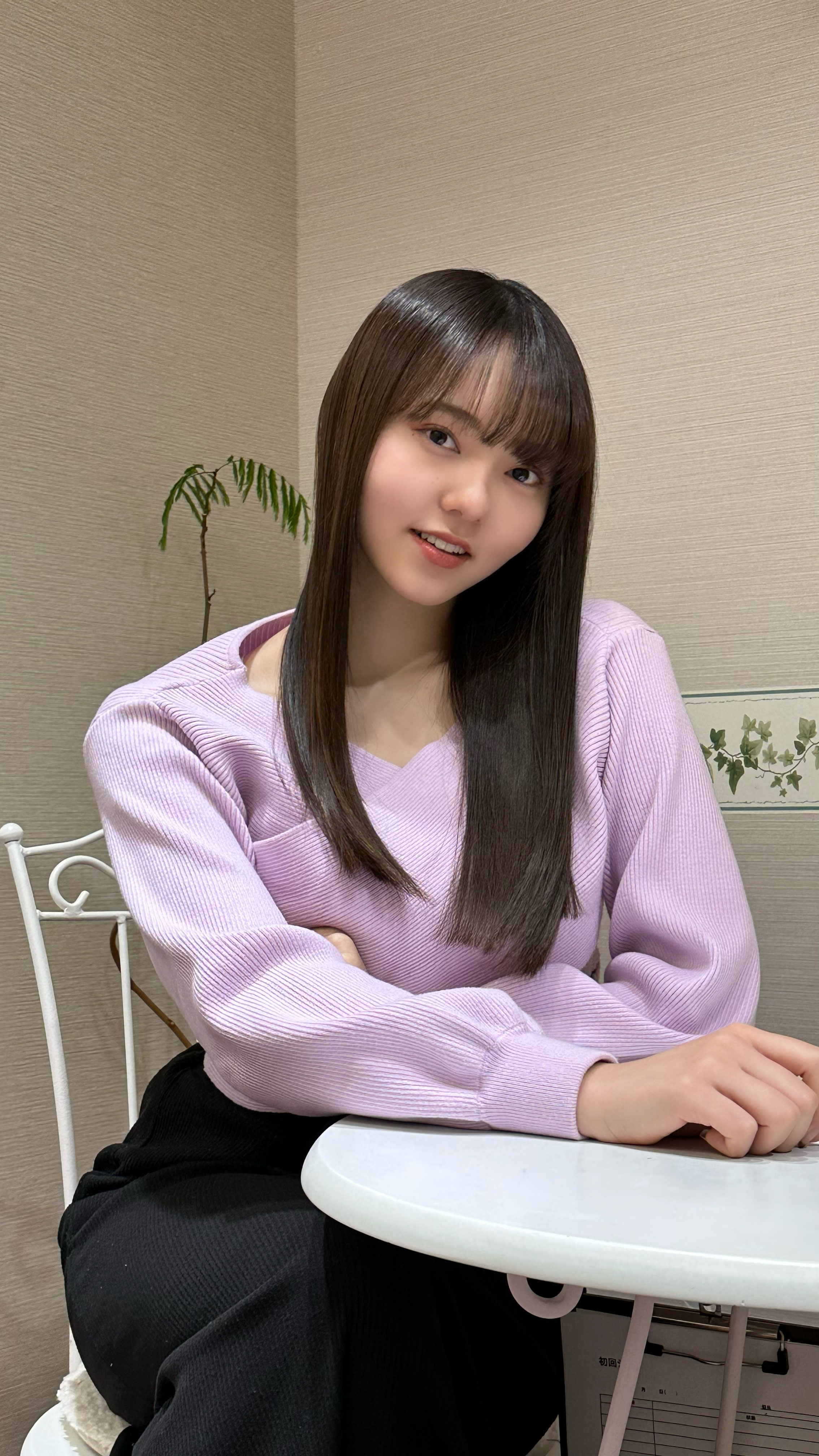 NeO arome 【ネオアローム】【ネオアローム】のスタイル紹介。美髪ストレート