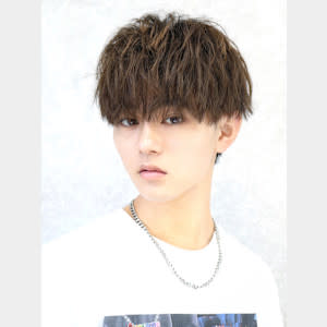 KUROT 熊本【クロト クマモト】のスタイル紹介。ソフトツイスト 無造作マッシュ人気流行 大名 天神