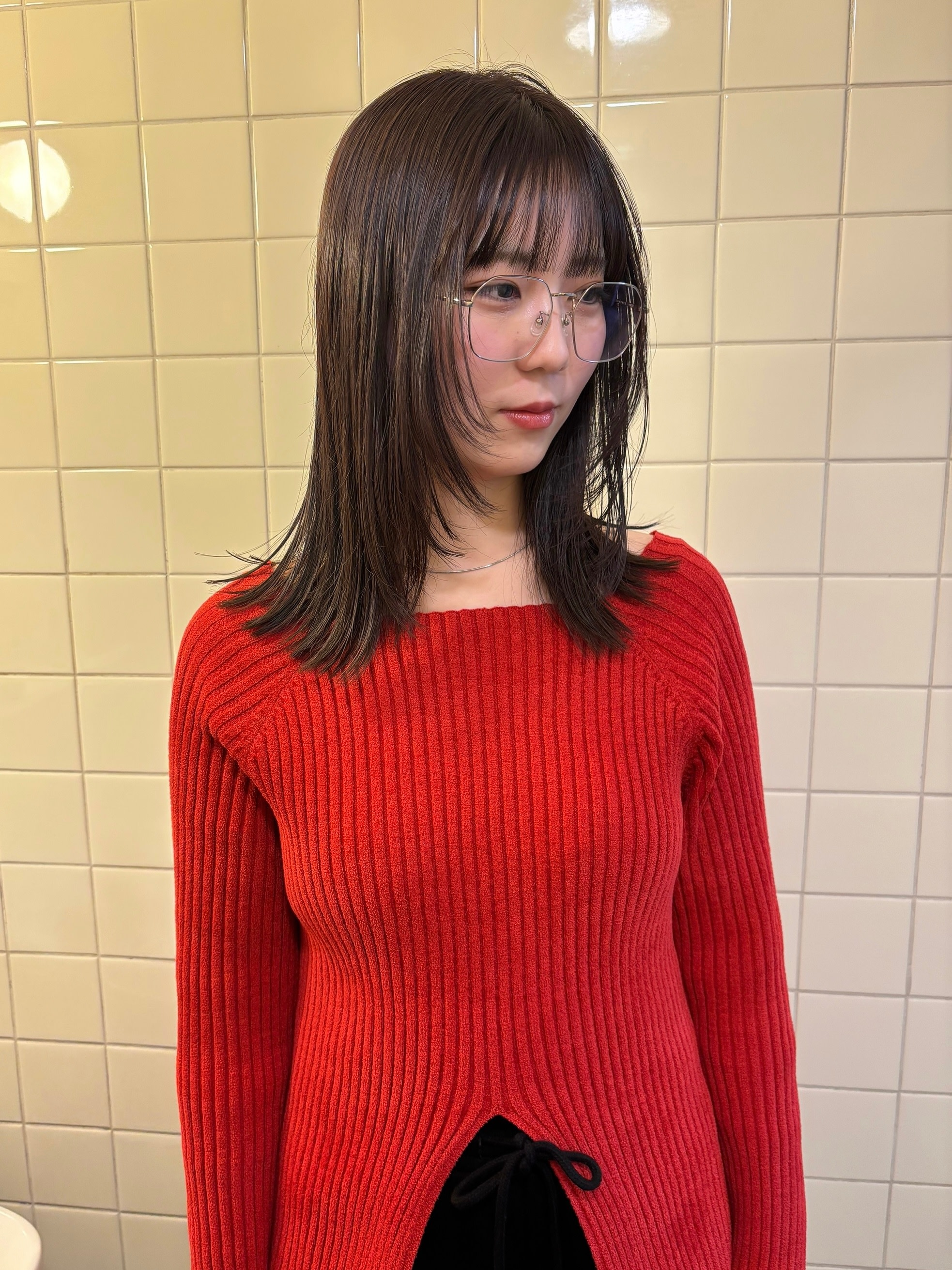 Regilo【レジーロ】のスタイル紹介。顔まわりレイヤー