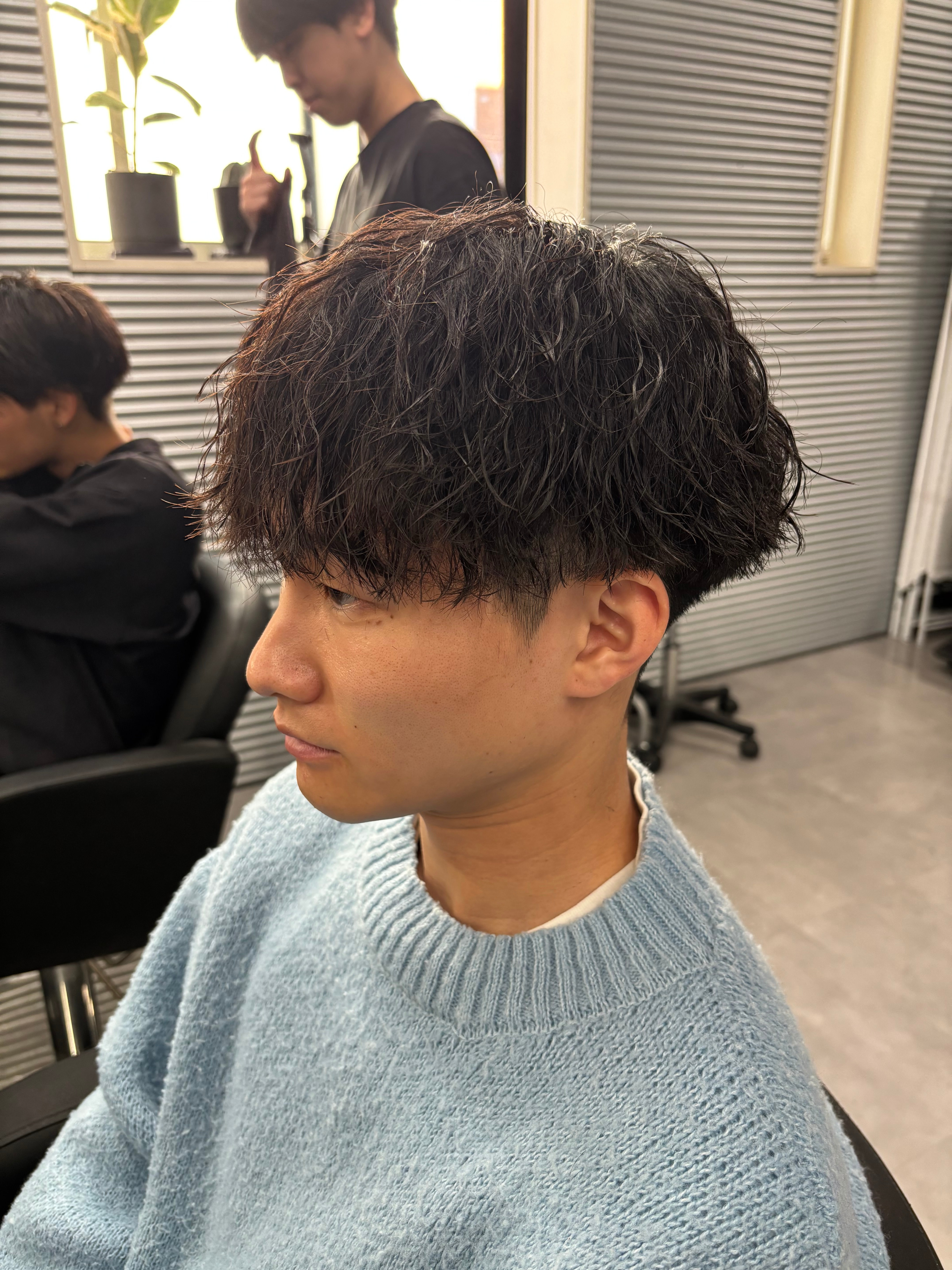 gao produced by revo【ガオ プロデュースバイレボ】のスタイル紹介。ツイストスパイラル/メンズパーマ/メンズパーマ