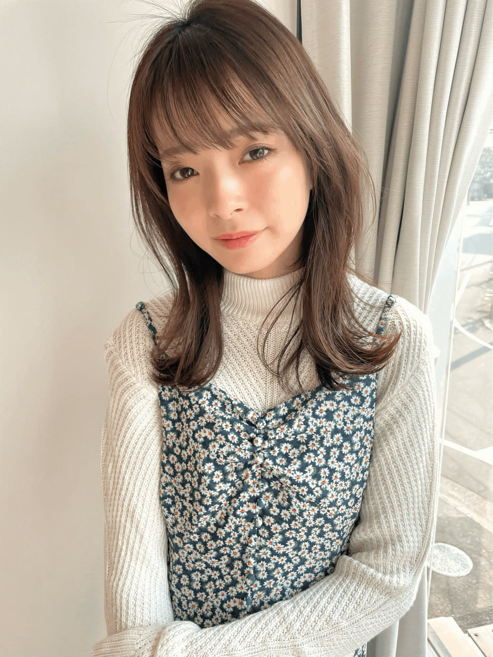 siro【シロ】【シロ】のスタイル紹介。くびれミディ