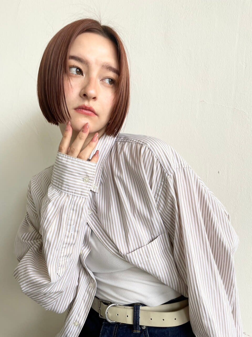 Chlan岡本【クラン】【クランオカモト】のスタイル紹介。愛されピンクベージュ×ナチュラルストレート×ウェットヘア