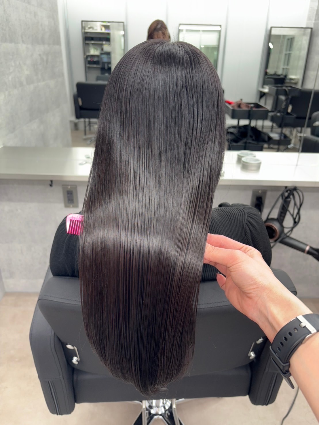 CYNTHIA新宿/髪質改善【シンシア】【シンシアシンジュクカミシツカイゼン】のスタイル紹介。【CYNTHIA/原島】似合わせカット/フェミニンロング/前