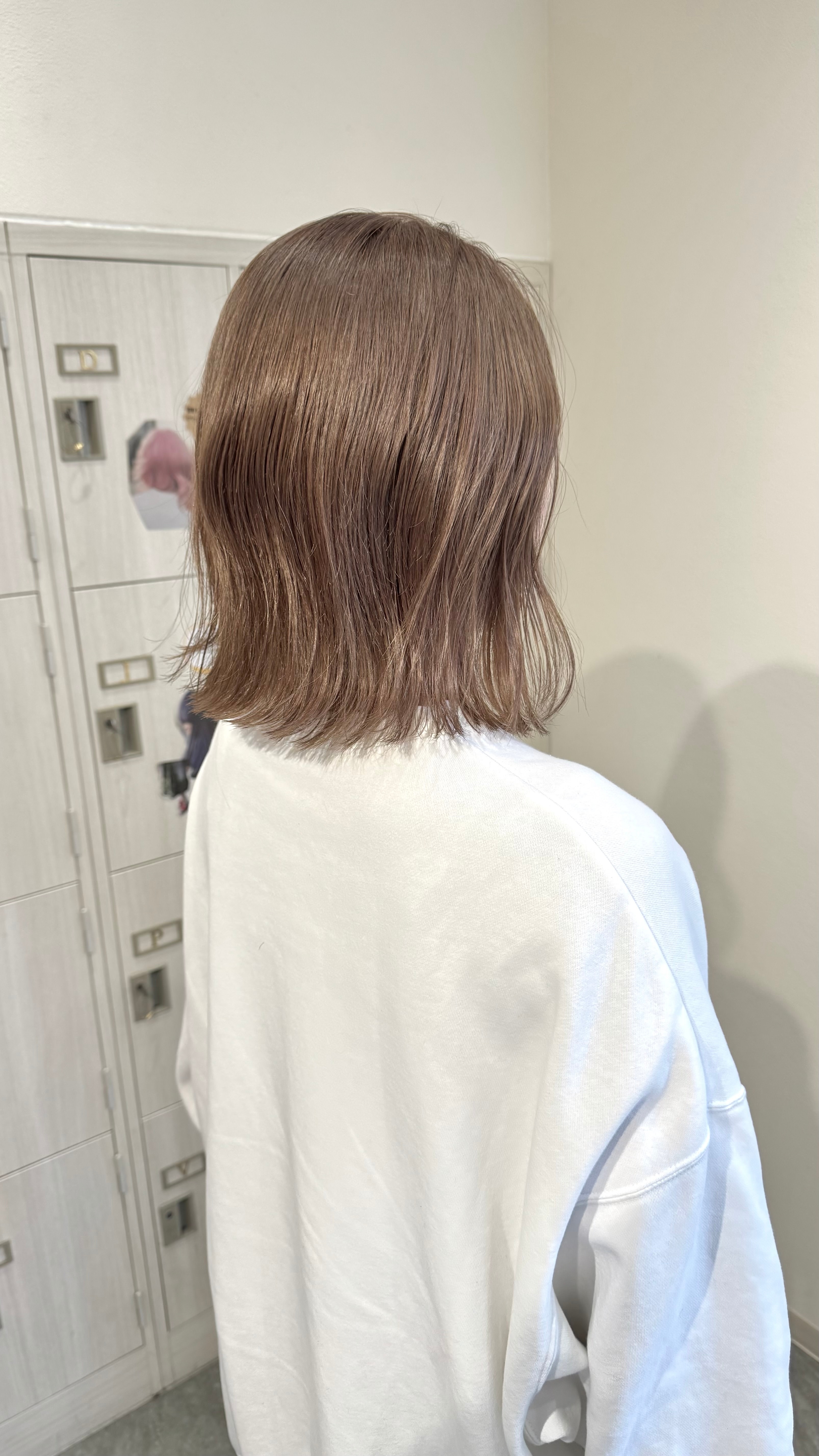 Pap's de coiffeur 甲子園口店【パプス ド コワフュール コウシエングチテン】のスタイル紹介。ミルクティーグレージュ