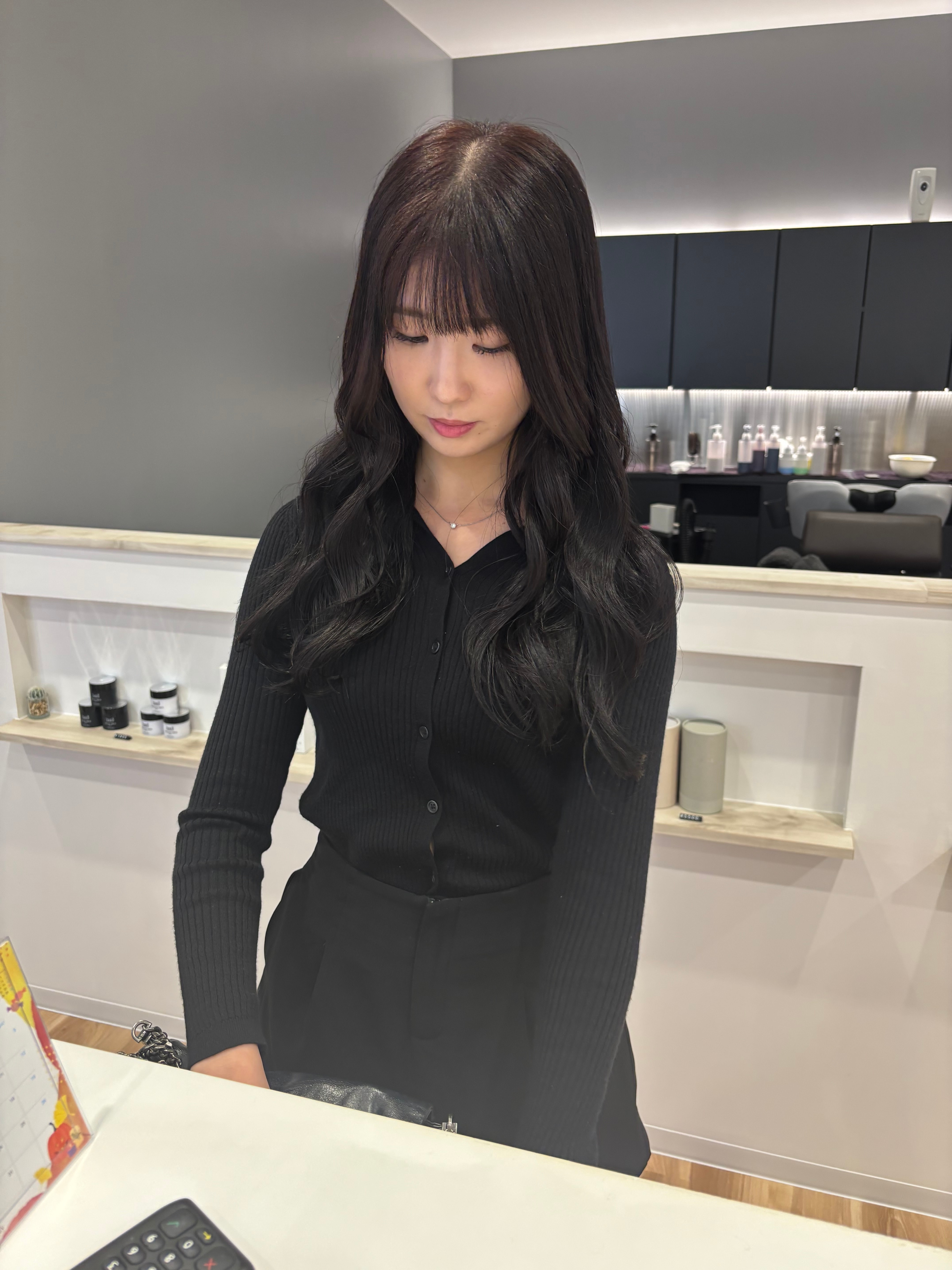 美容室STYLE EKI CITY【ビヨウシツスタイルエキシティ】のスタイル紹介。ツヤ感抜群！ダークグレージュカラー◎