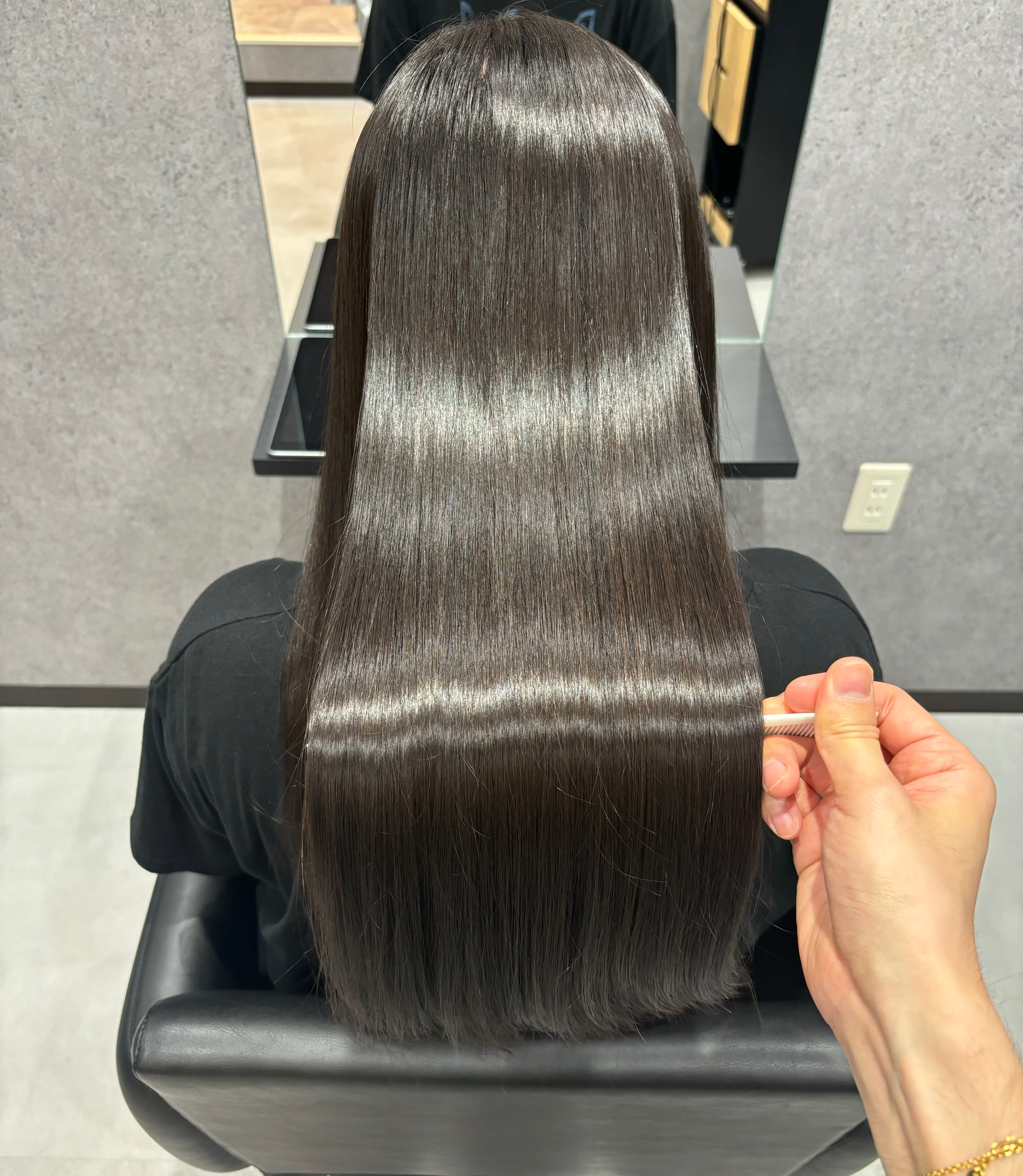 髪質改善個室サロン trace by 8 浦和 美容院【トレース バイ エイト】のスタイル紹介。美髪矯正で夢の艶髪へ