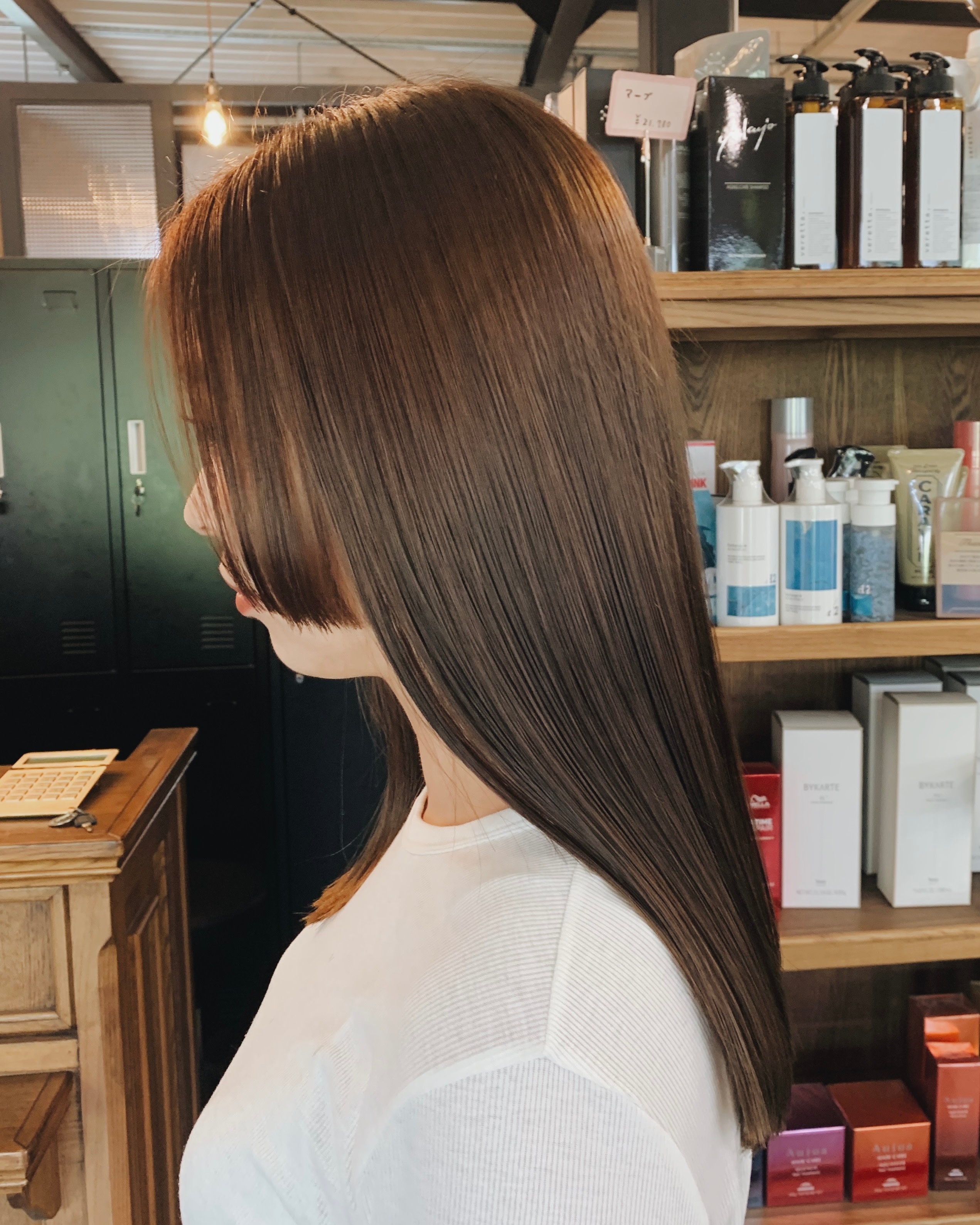 veretta. 松井山手店【ベレッタマツイヤマテテン】のスタイル紹介。髪質改善ぷるぷるストレート　岩谷明花