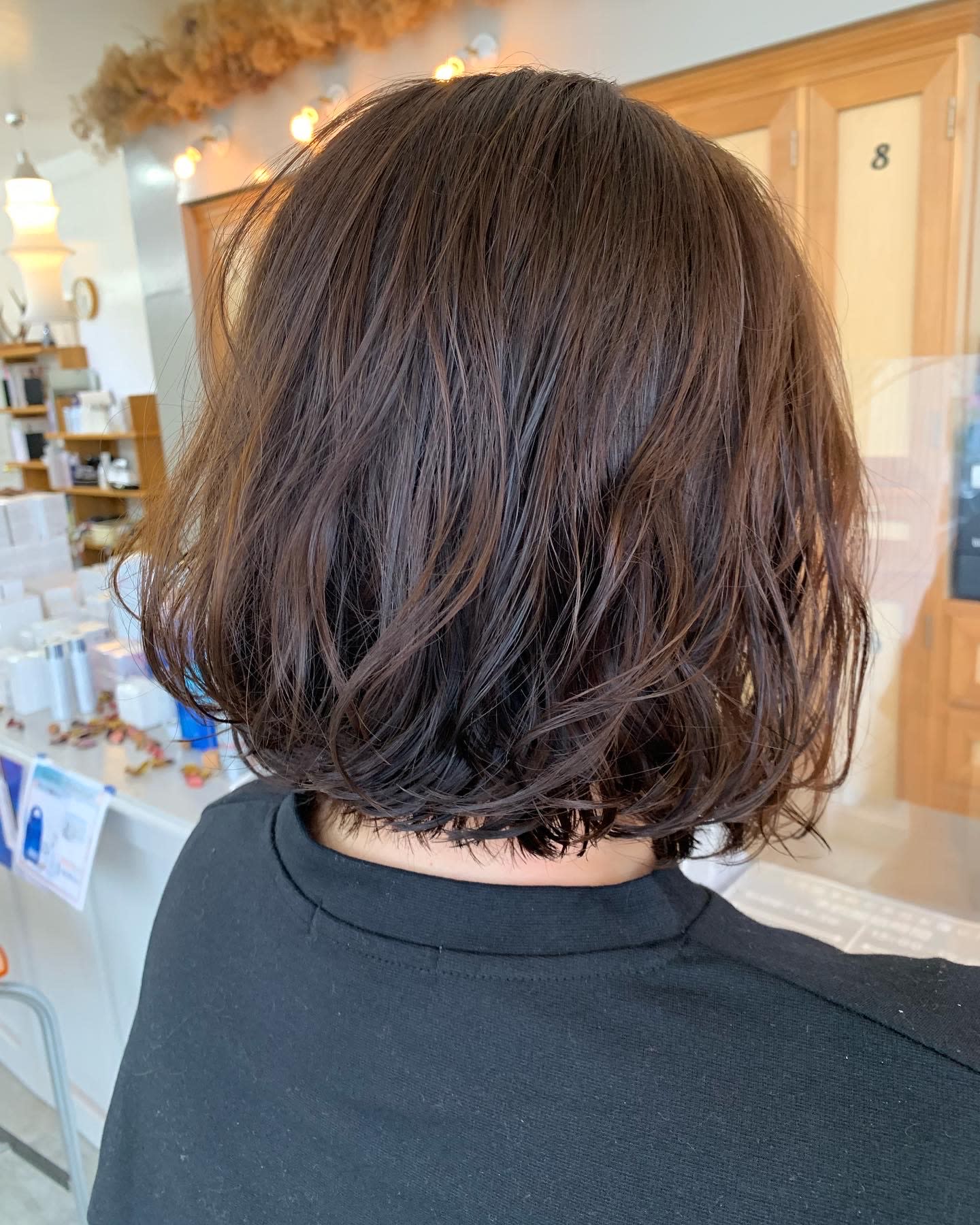 r-chill hair【ルチル ヘアー】のスタイル紹介。ボブ×ゆるウェーブ