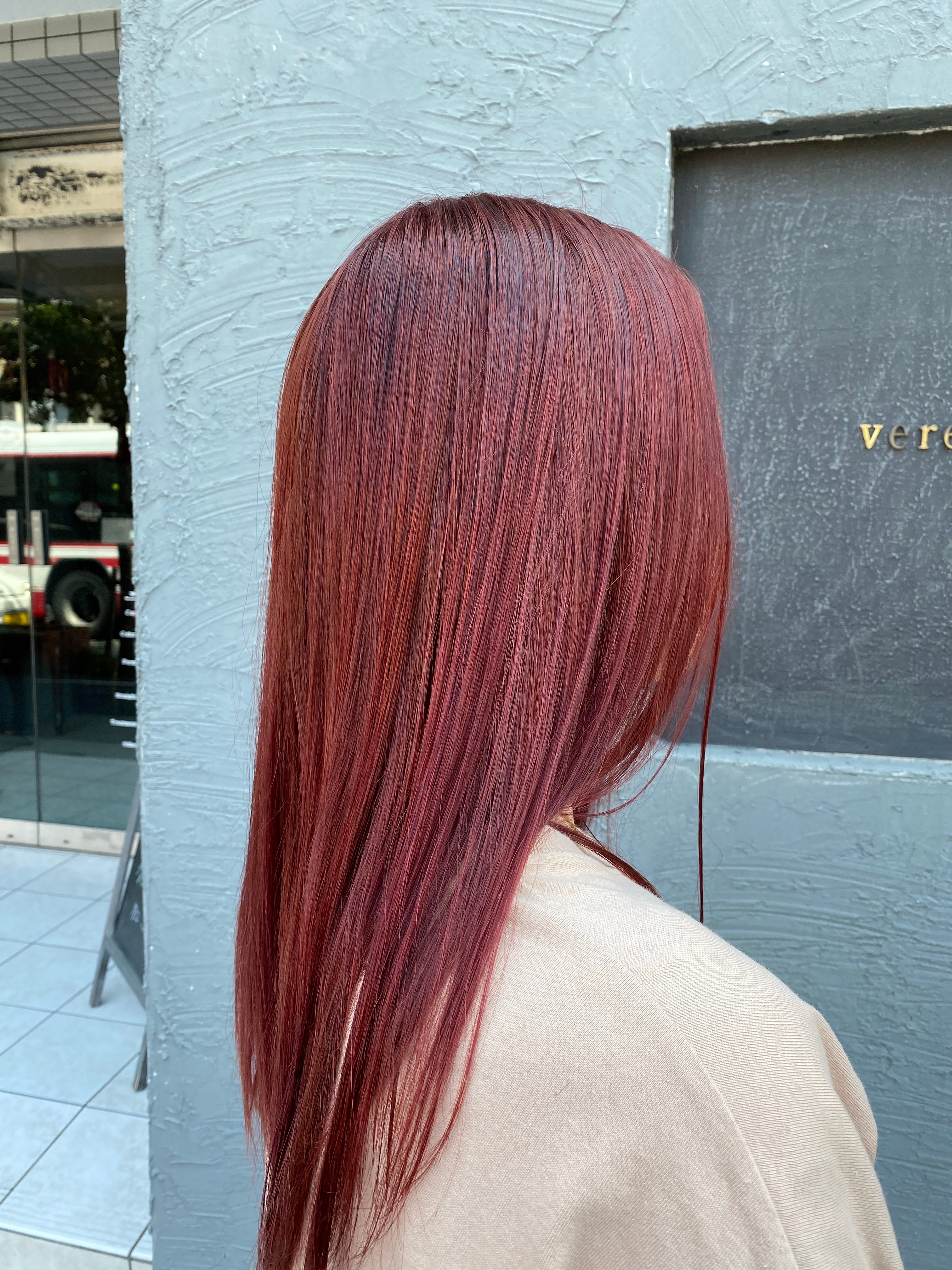 veretta. 枚方店【ベレッタヒラカタテン】のスタイル紹介。ノーブリーチのピンク系カラー