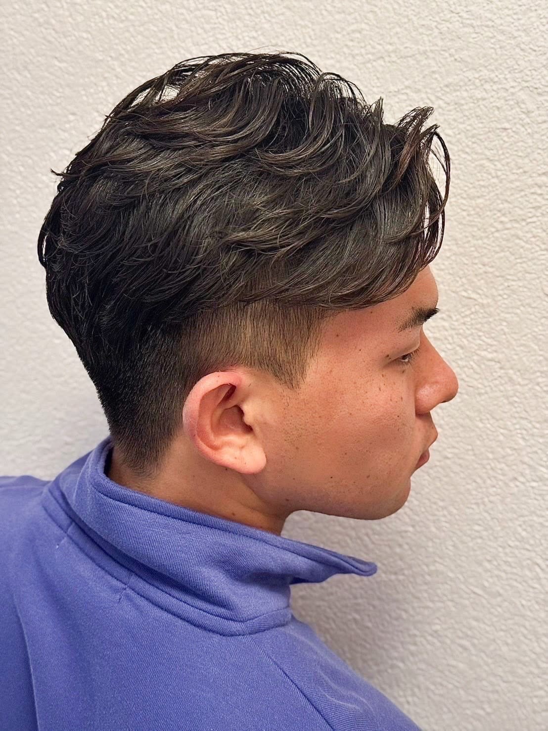 HIROGINZA 恵比寿店【ヒロ銀座】渋谷中目黒代官山広尾【ヒロギンザヘアーサロン エビステン】のスタイル紹介。ナチュラルセンターパート