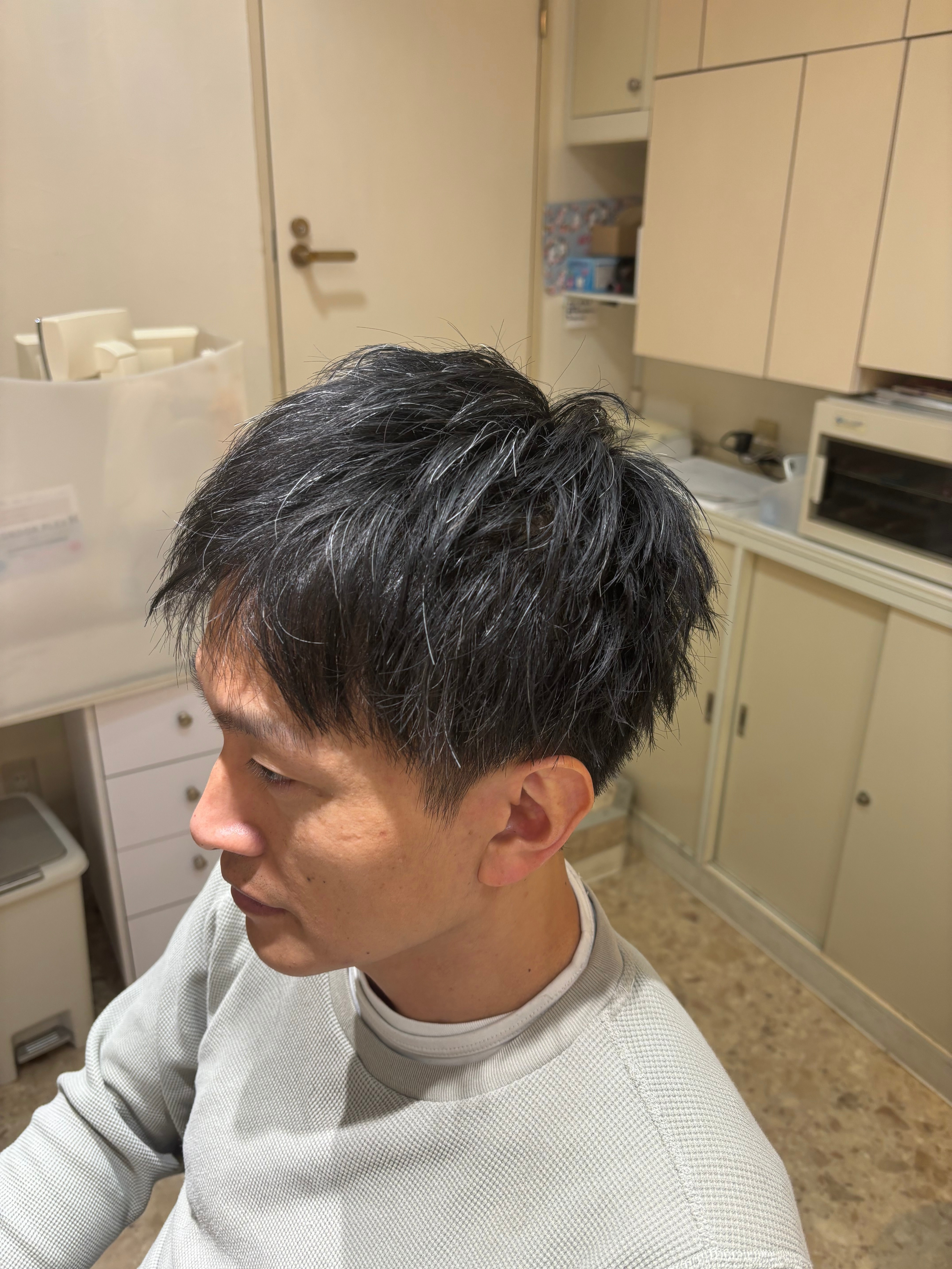 サロン アトリエK 恵比寿【サロンアトリエケー】のスタイル紹介。ナチュラルツーブロック