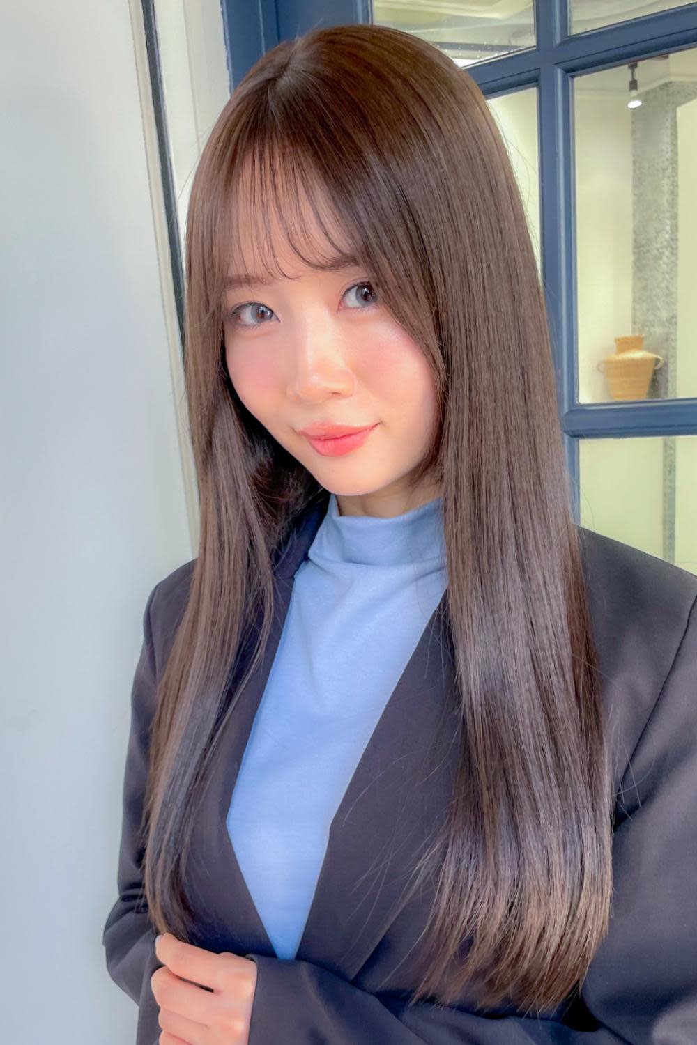 amie 札幌大通【アミ】【アミサッポロオオドオリ】のスタイル紹介。【Clarity】ブラウン＊20代30代40代50代＊