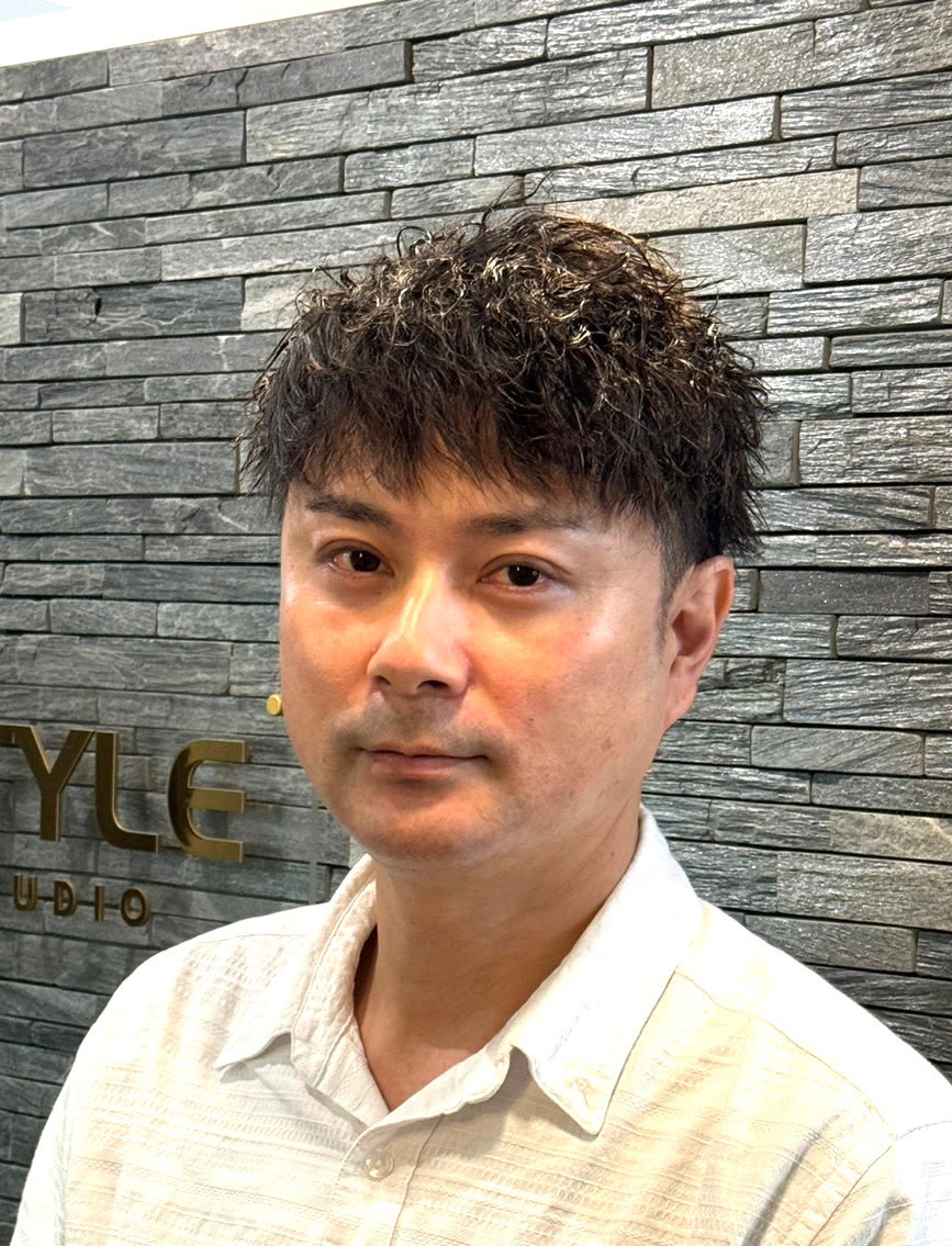 理容室 K-STYLE HAIR STUDIO 水道橋店/バーバー【リヨウシツ ケースタイルヘアスタジオ スイドウバシテン バーバー】のスタイル紹介。メンズカット/ツイストスパイラル/ビジネス/眉毛カット込み