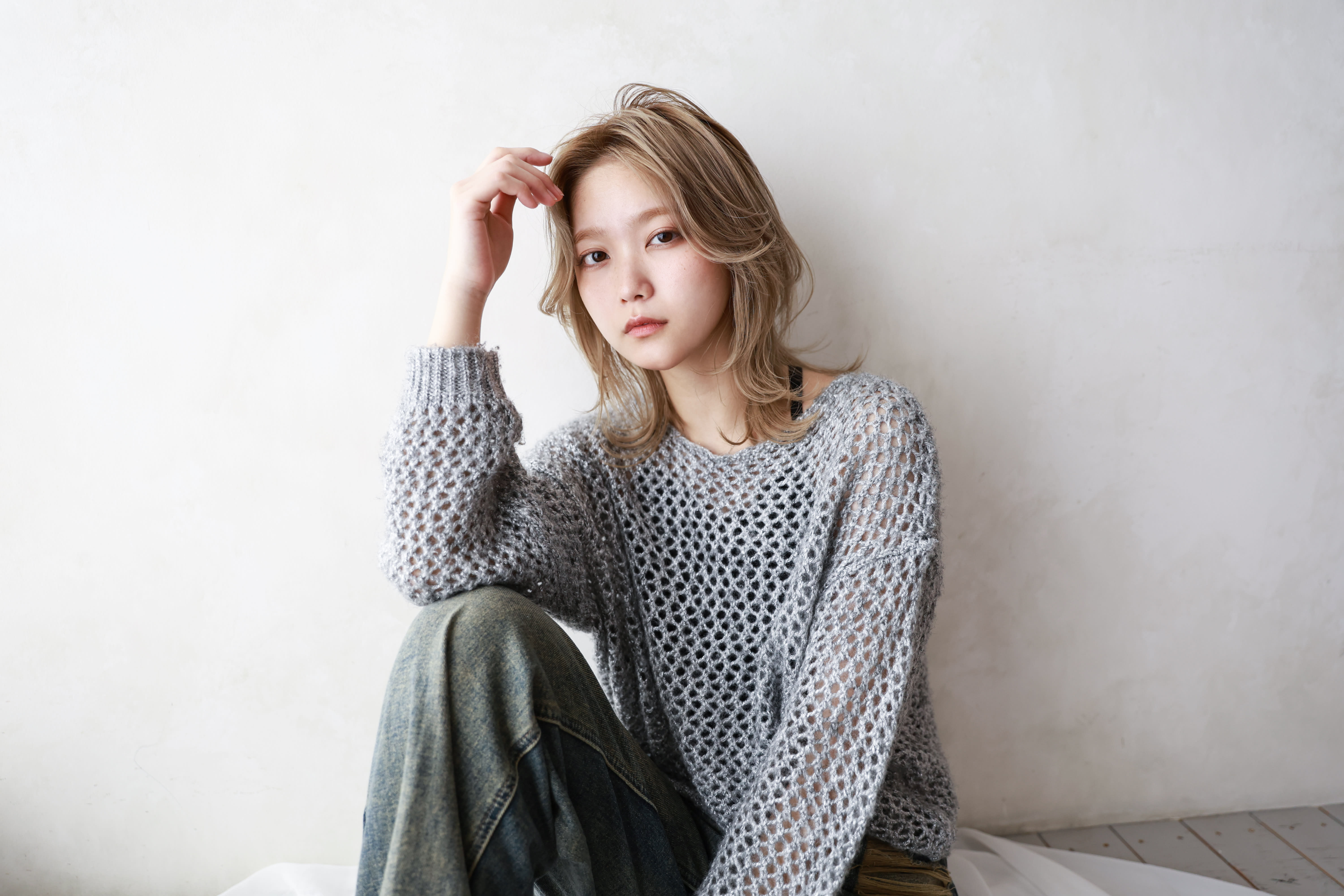 JENNIE by Menon【ジェニーバイメノン】のスタイル紹介。メルティカラー　似合わせカット　外ハネ