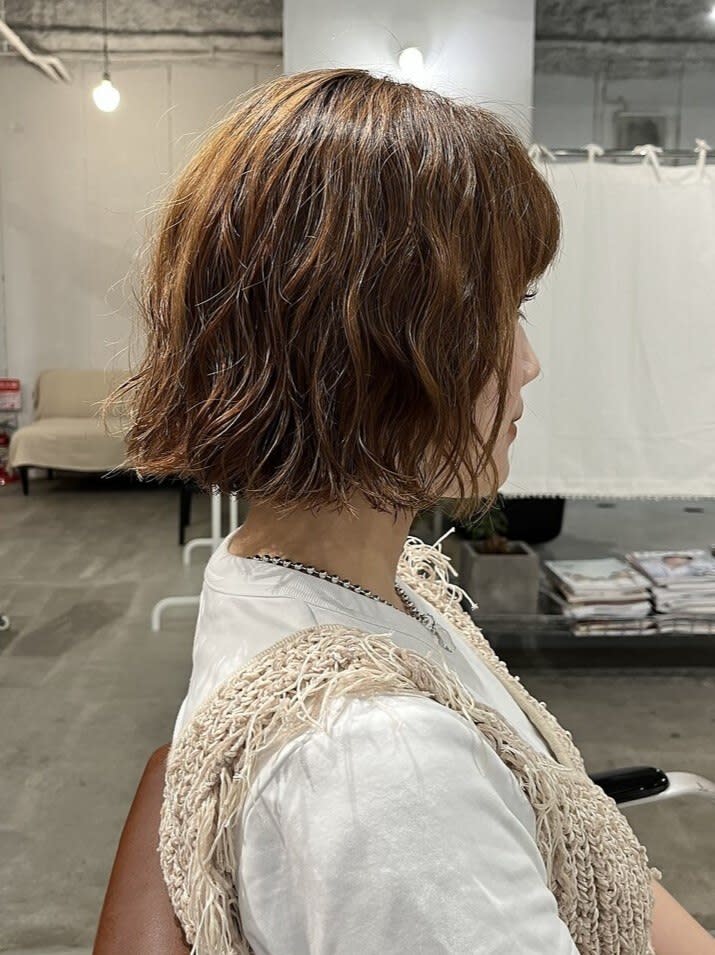 AOZORA HAIR kaminoura【アオゾラ ヘアー カミノウラ】のスタイル紹介。ボブパーマ