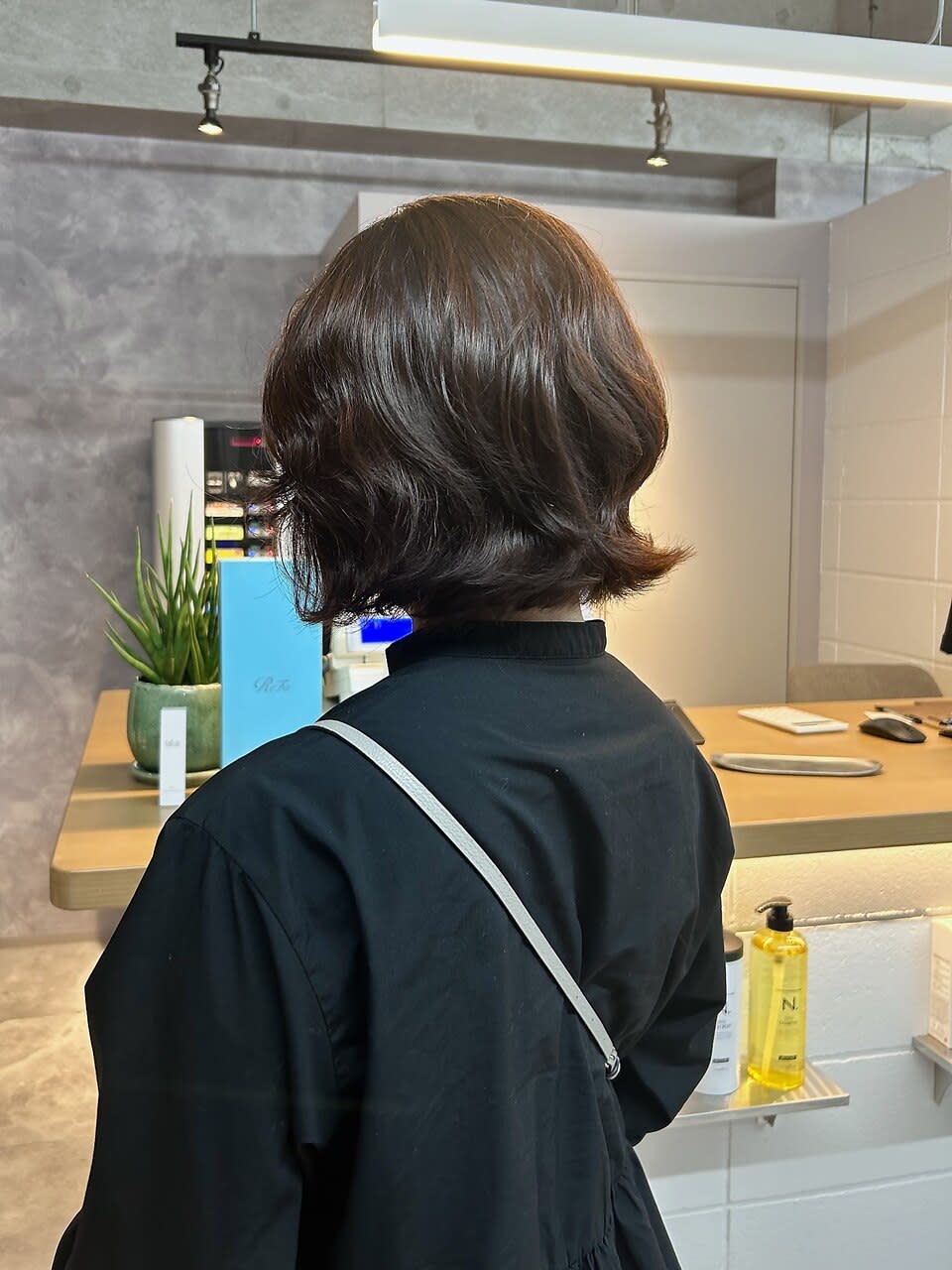 OAK 溝の口 【オーク】【オークミゾノクチ】のスタイル紹介。外はねボブ×コテ巻き風パーマ