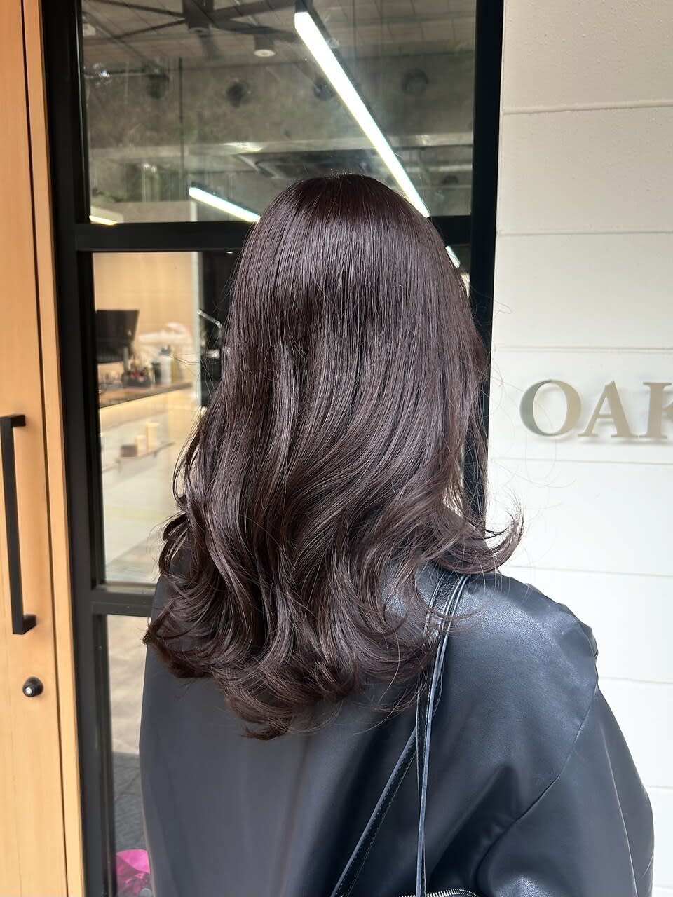 OAK 溝の口 【オーク】【オークミゾノクチ】のスタイル紹介。チョコレートブラウン