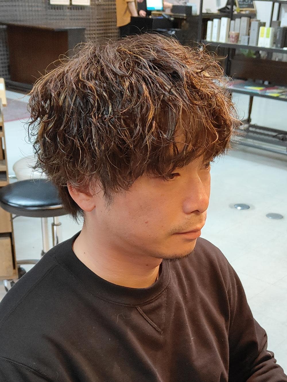 メンズサロン growth博多店【メンズサロングロウ】 メンズカット/メンズパーマ/眉毛【メンズサロン グロウ ハカタテン メンズサロングロウ メンズカット メンズパーマ マユゲ】のスタイル紹介。大人ツイストスパイラルパーマ