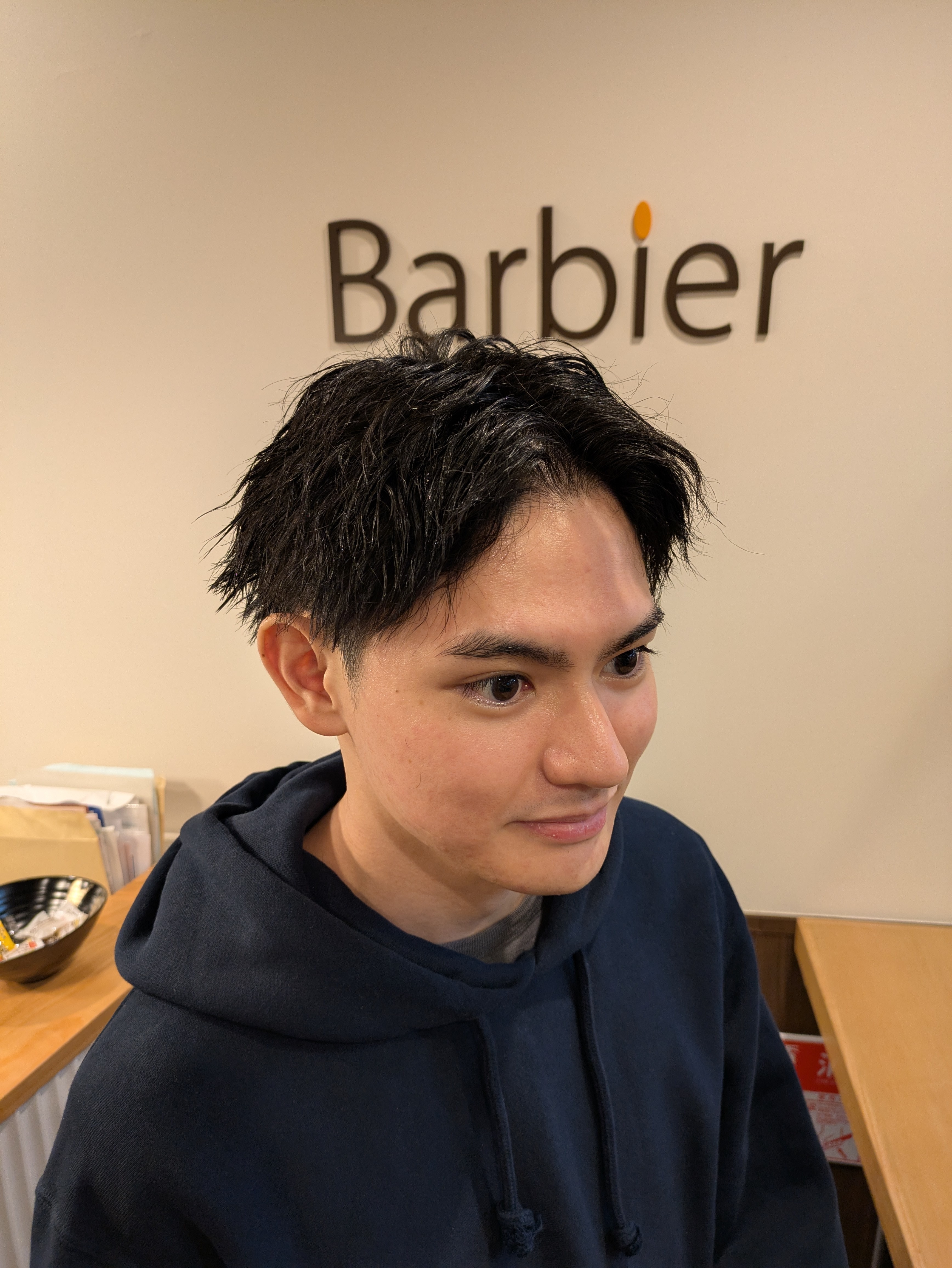 ヘアサロン大野 Barbier店【ヘアサロンオオノバルビエ】のスタイル紹介。縦落ちツイストスパイラルパーマ
