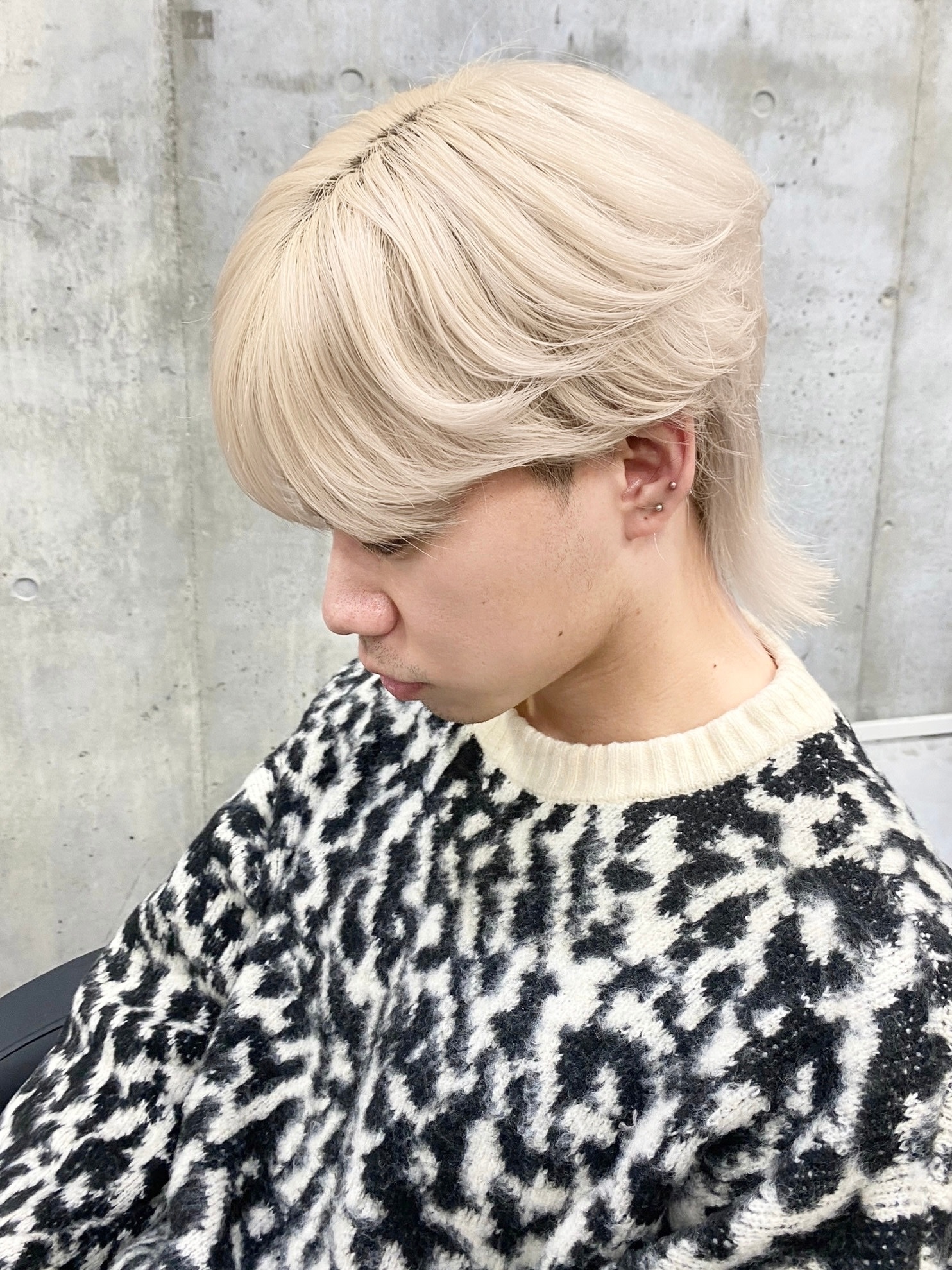 XELM Beauty salon【ジィルム ビューティーサロン】のスタイル紹介。ハイトーン韓国風ウルフカット[高崎/高崎駅]