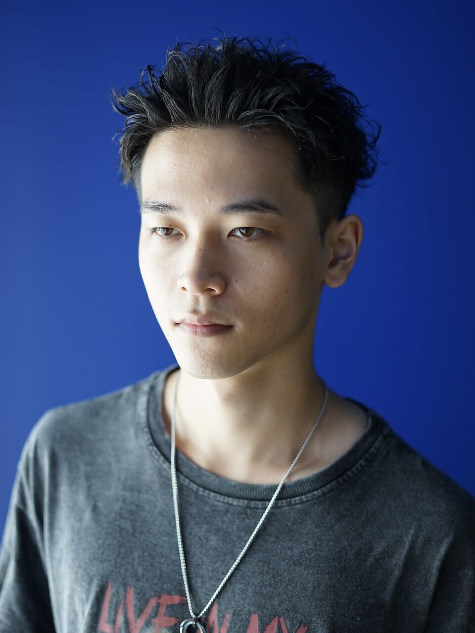 BOB men’s 金沢【ボブメンズカナザワ】のスタイル紹介。10代20代スパイキーショートメンズカットメンズサロンパーマ