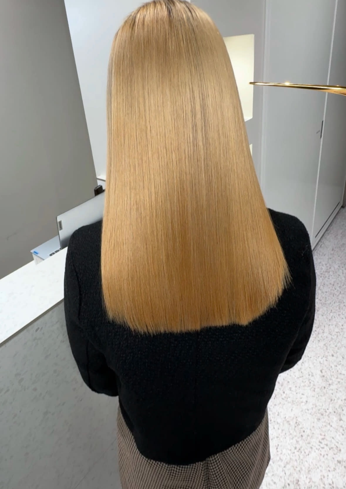 髪質改善/縮毛矯正専門店Hailey【カミシツカイゼンシュクモウキョウセイセンモンテンヘイリー】のスタイル紹介。【ブリーチ縮毛矯正】うるツヤブリーチ縮毛矯正